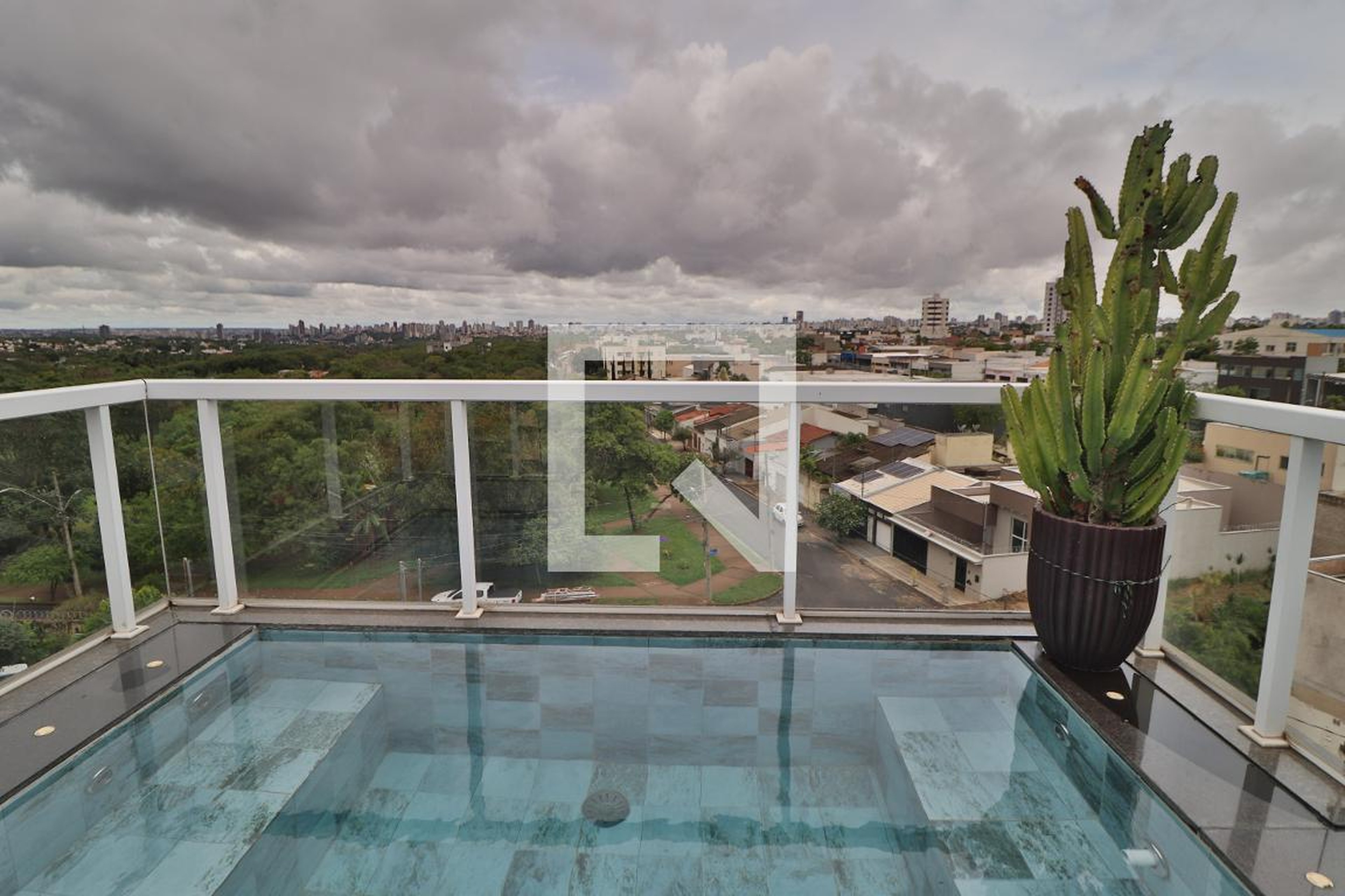 Piscina - Residencial Figueira VII