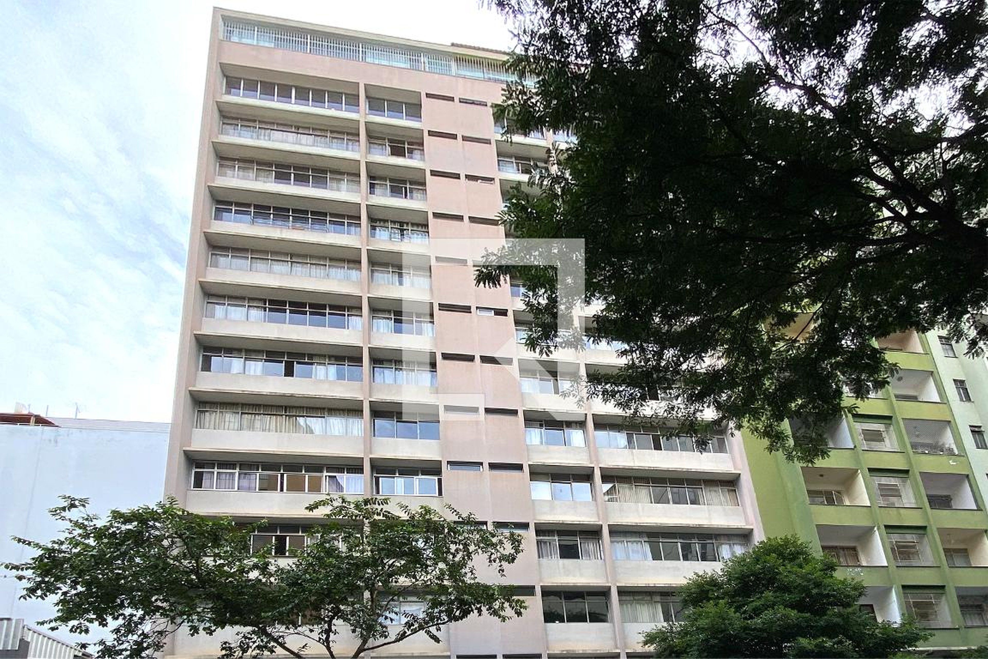 Fachada Condomínio em Rua dos Goitacazes, 201