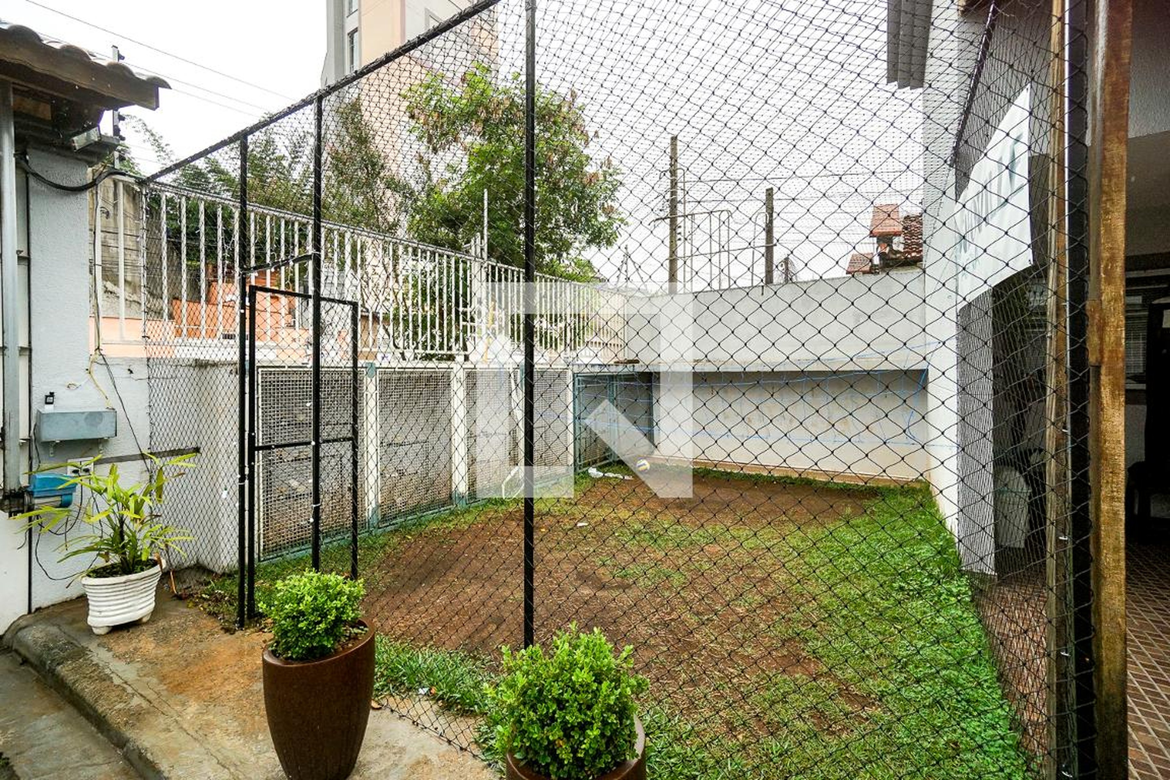 Quadra poliesportiva - Neovile