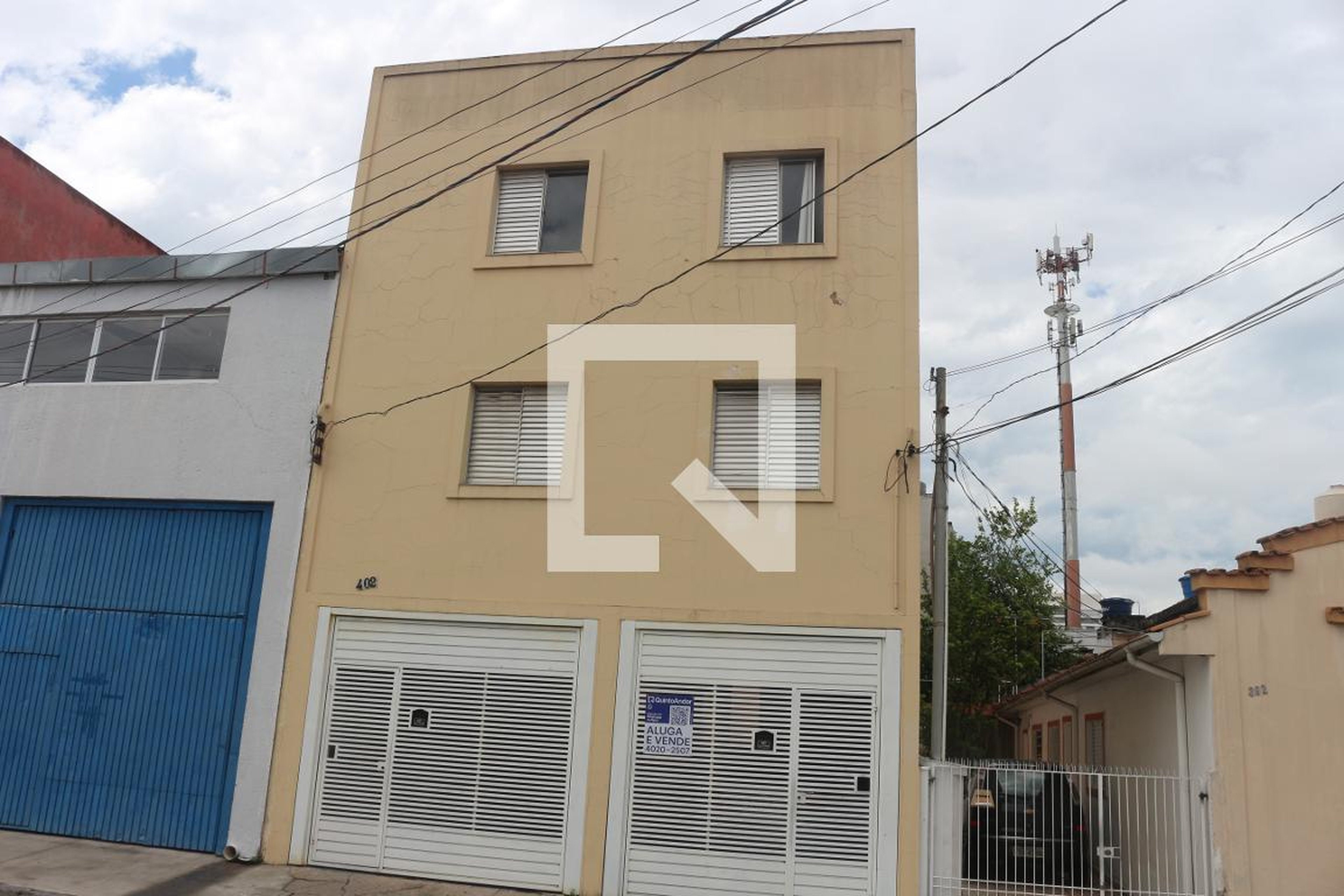 Fachada Condomínio em Rua Machado de Assis, 402