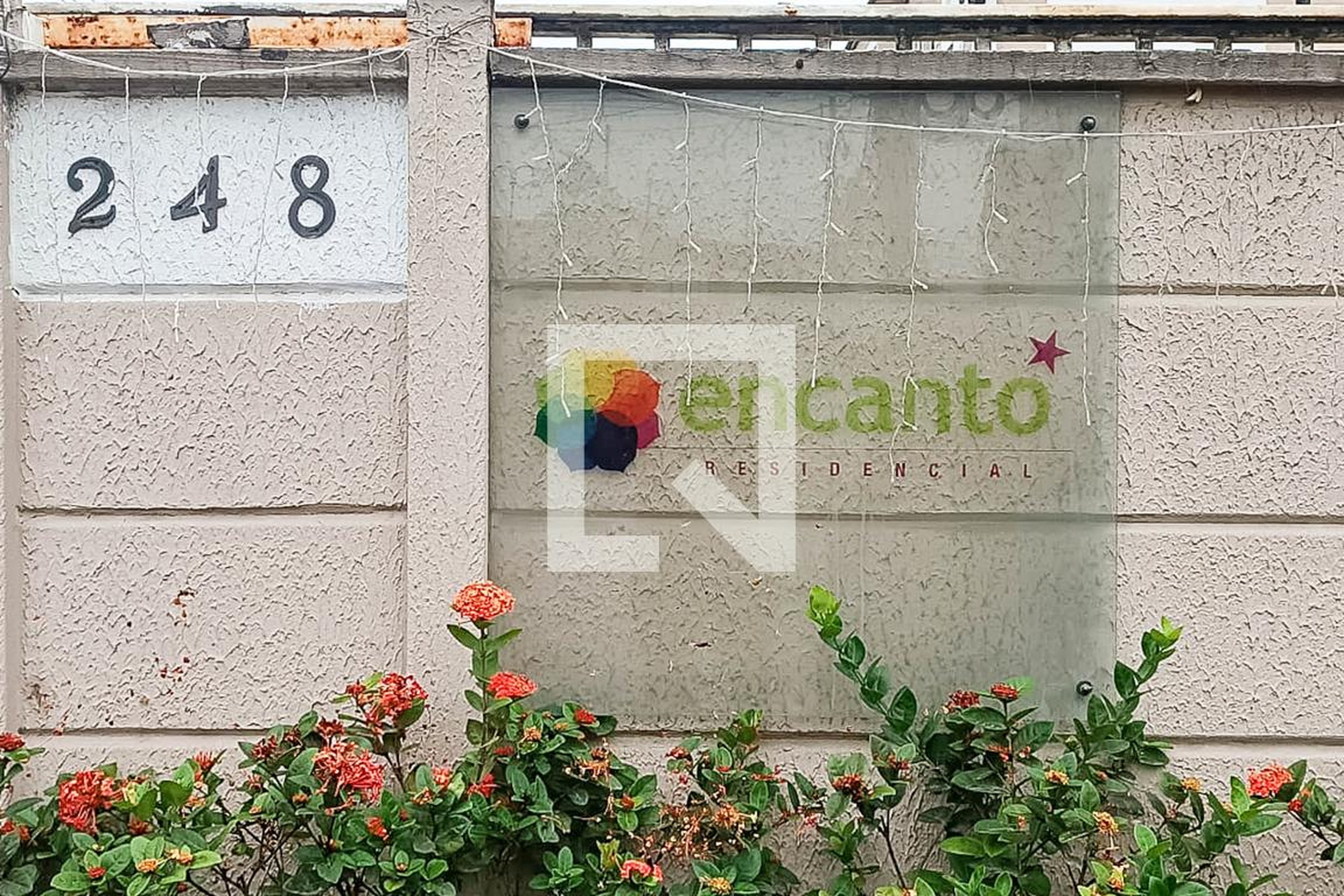 Fachada do Condomínio Condomínio Encanto Residencial