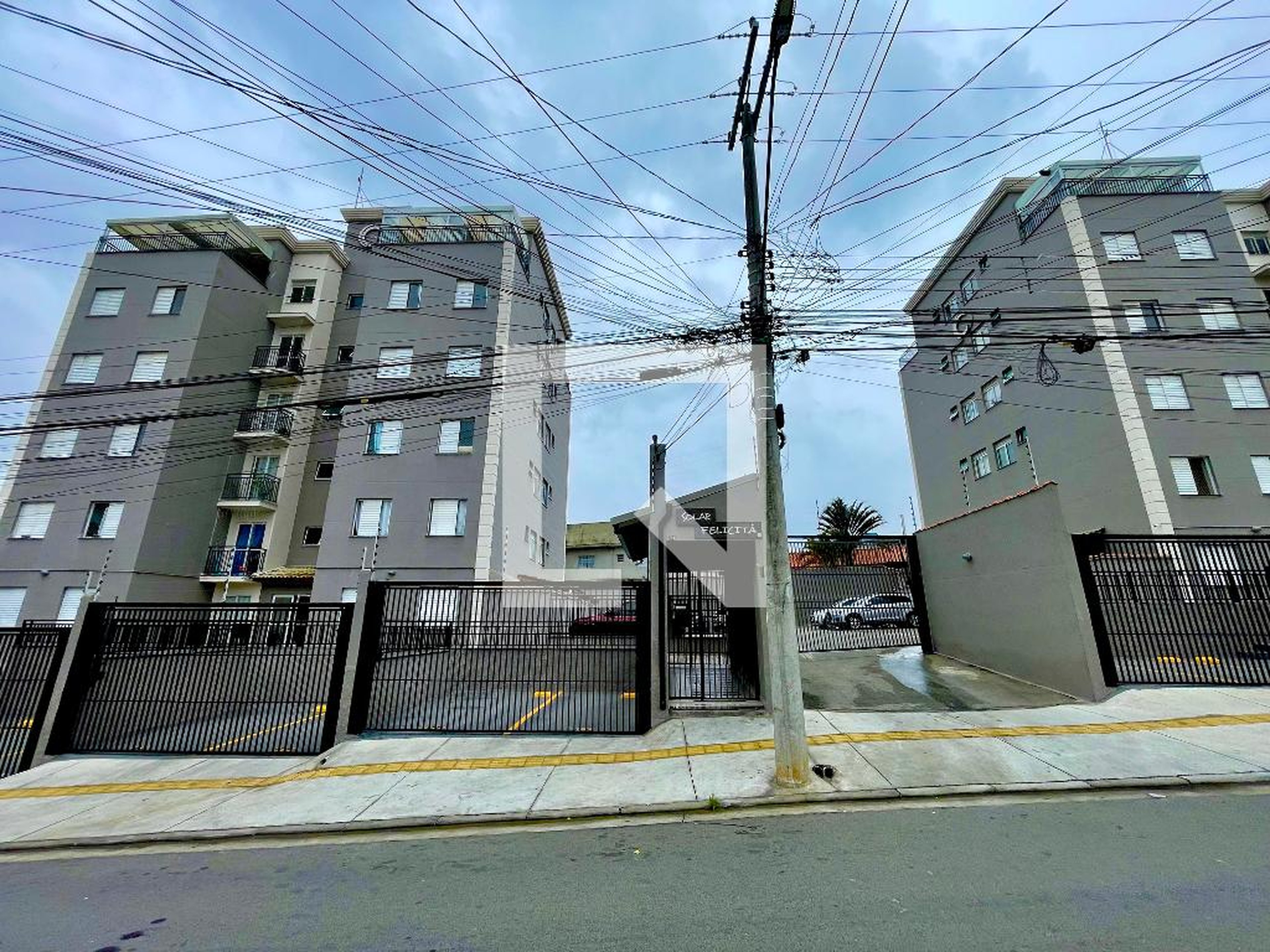 Fachada do Prédio Condomínio Solar Felicita