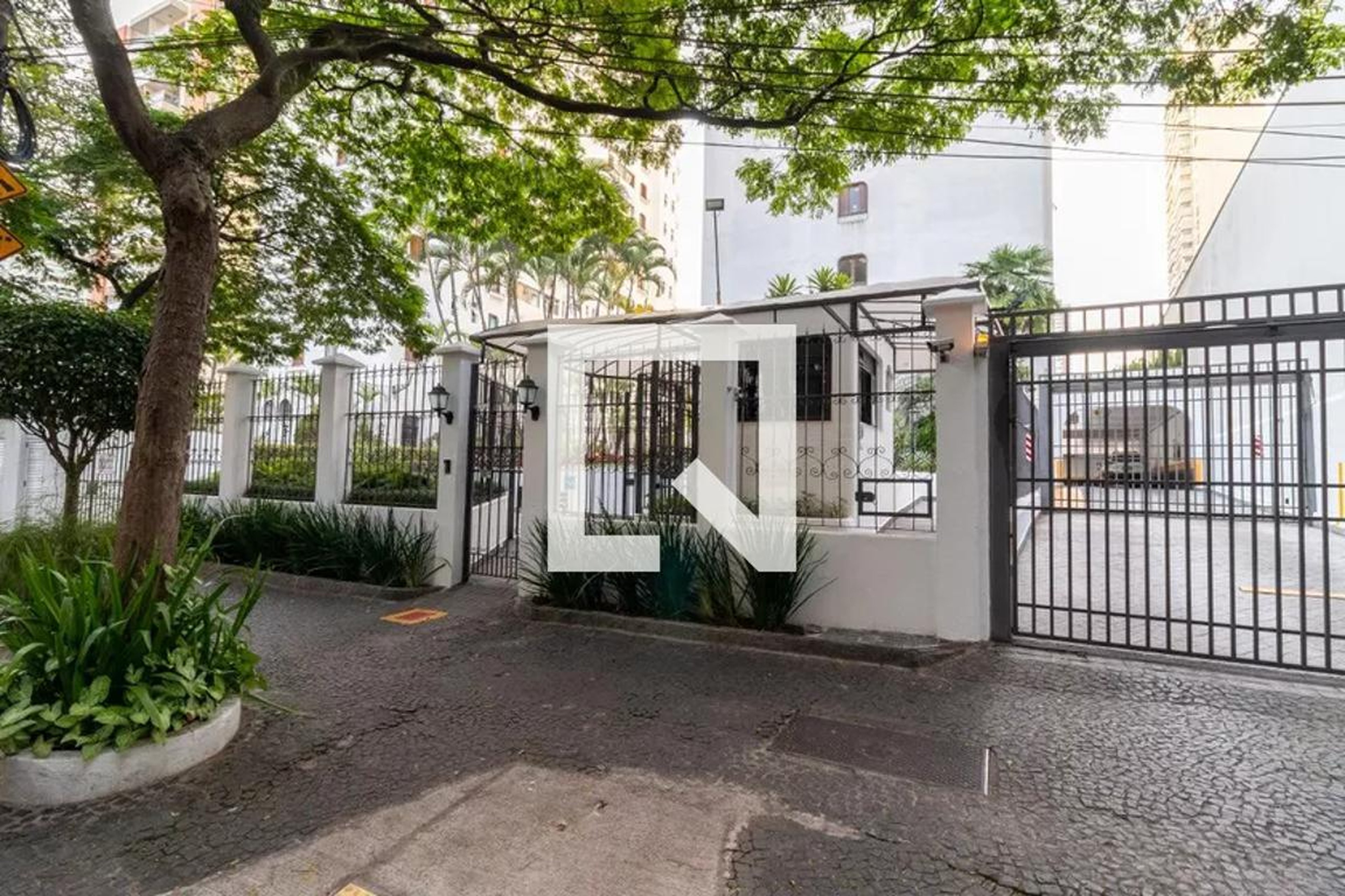 FACHADA Condomínio Torre Blanca