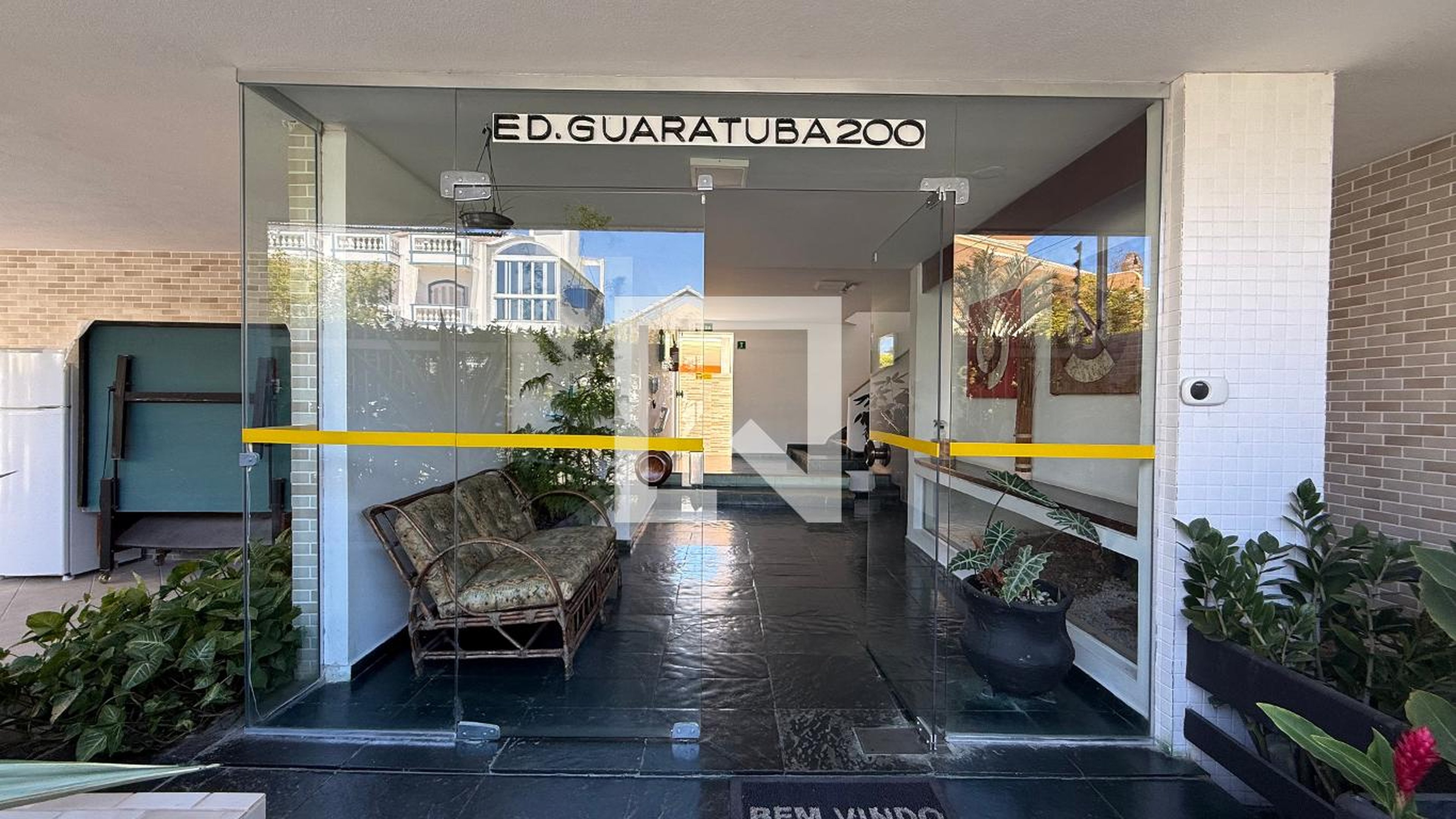 Fachada Condomínio em Rua Uruguai, 200