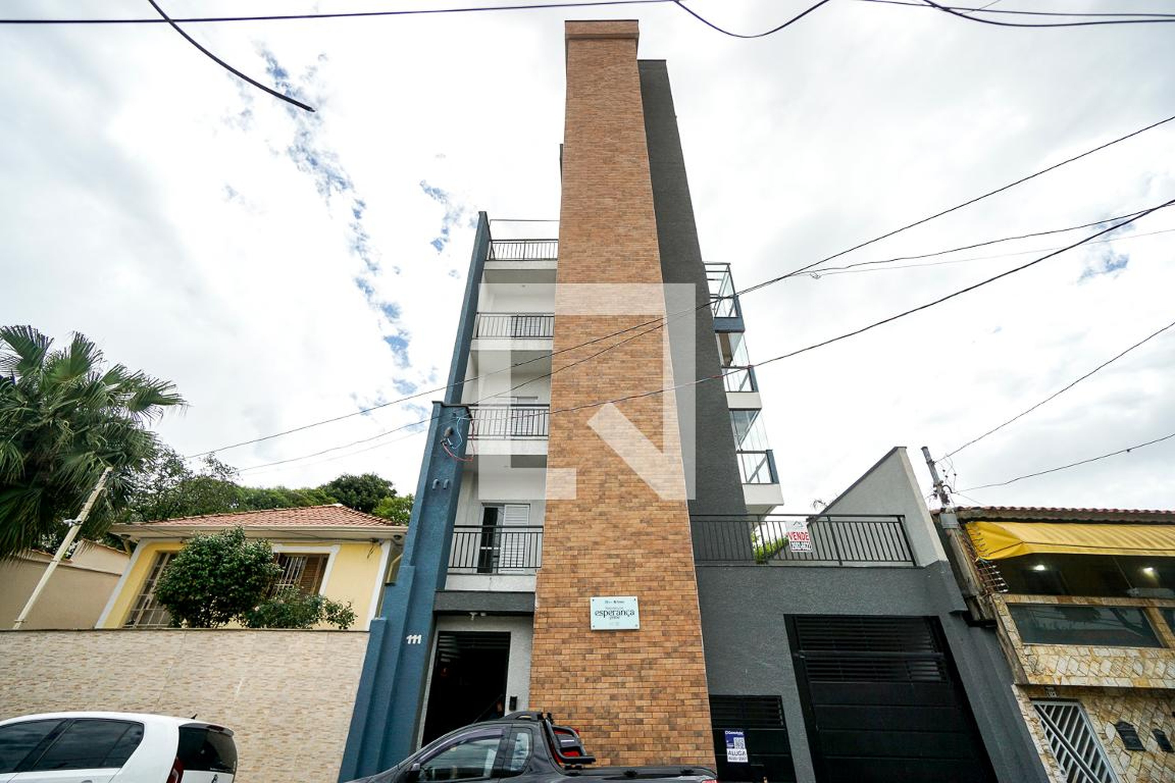 Fachada Condomínio em Rua Aquirás, 111