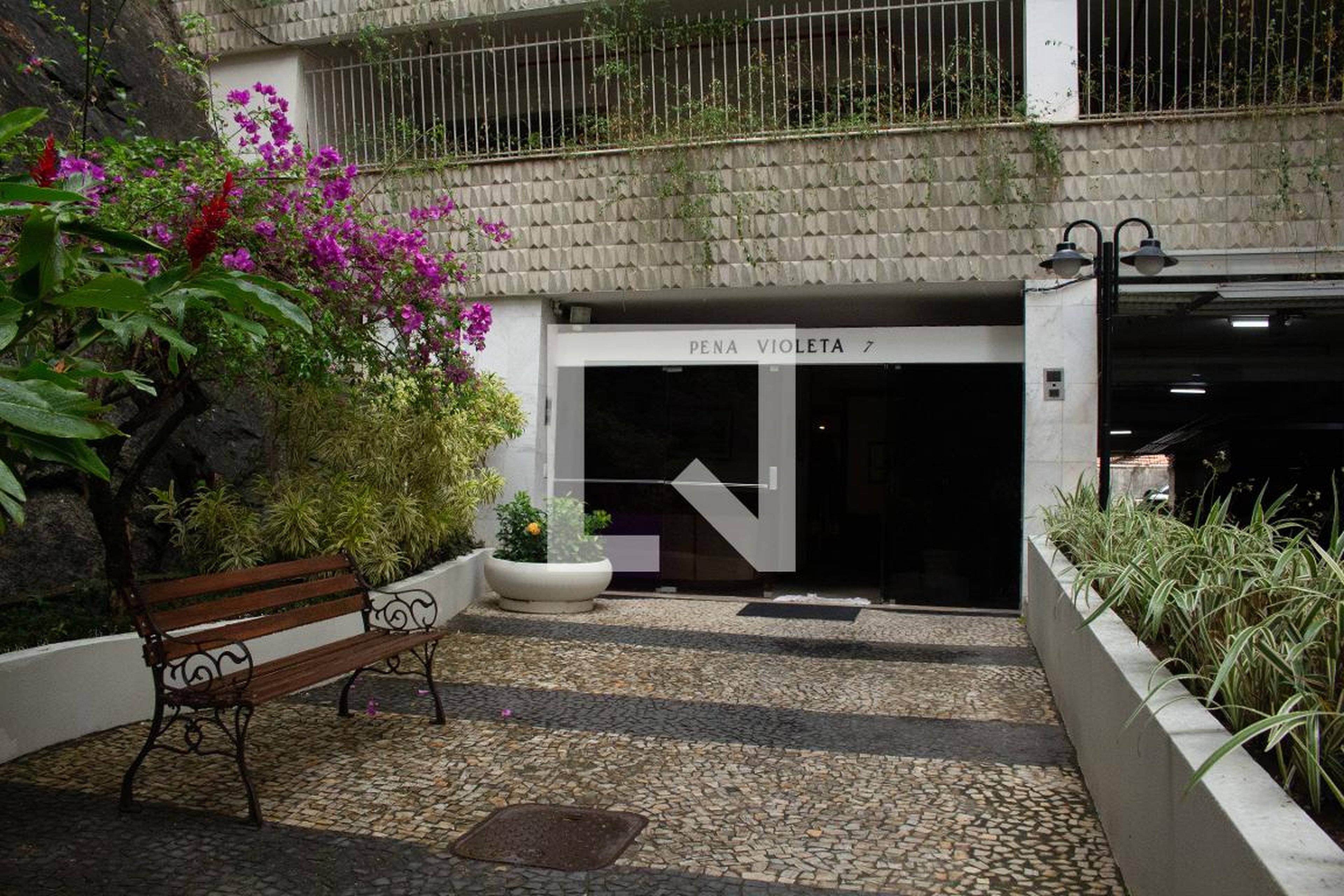 Área comum Edifício Pena Violeta