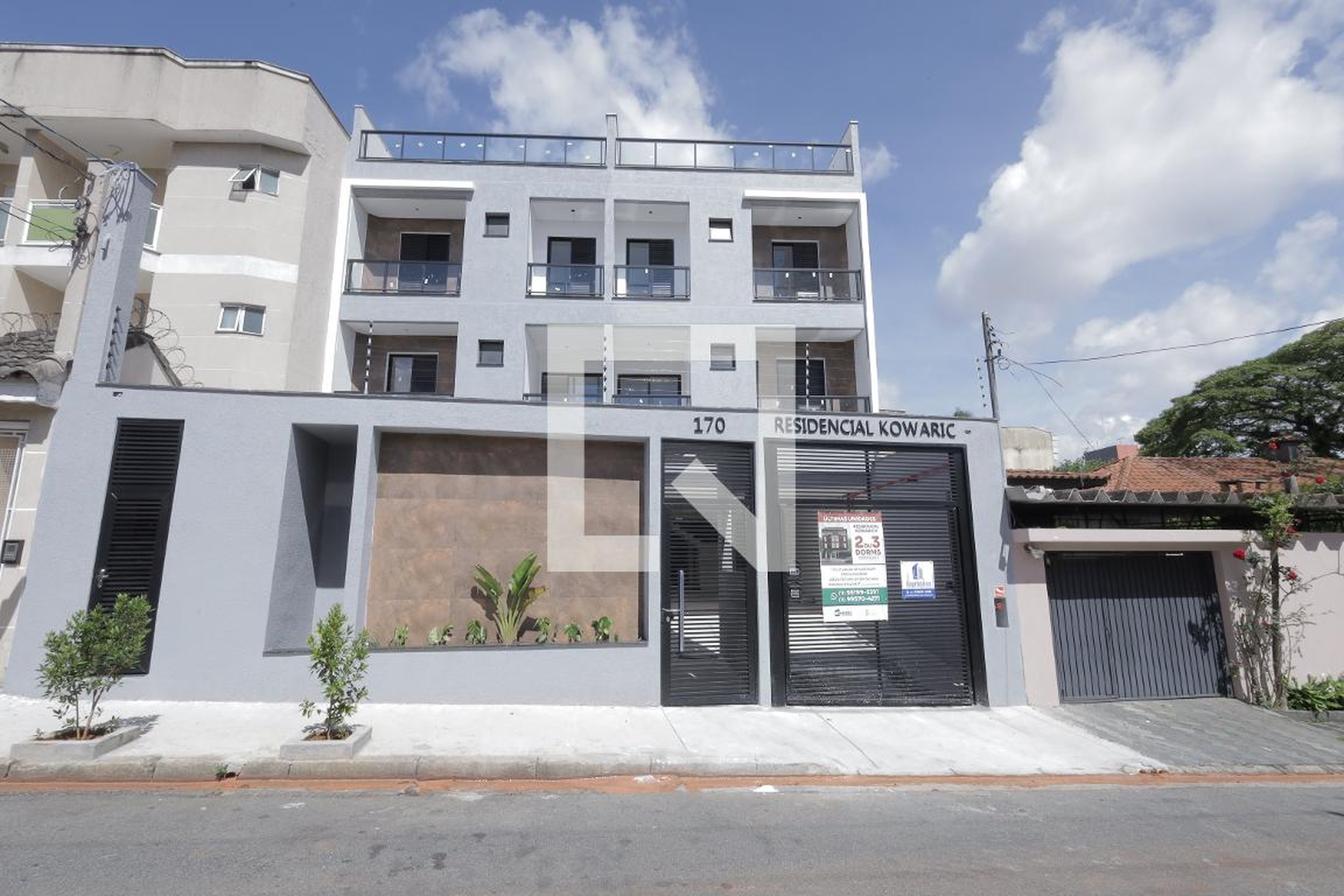 Fachada Condomínio em Rua Kowarick, 170