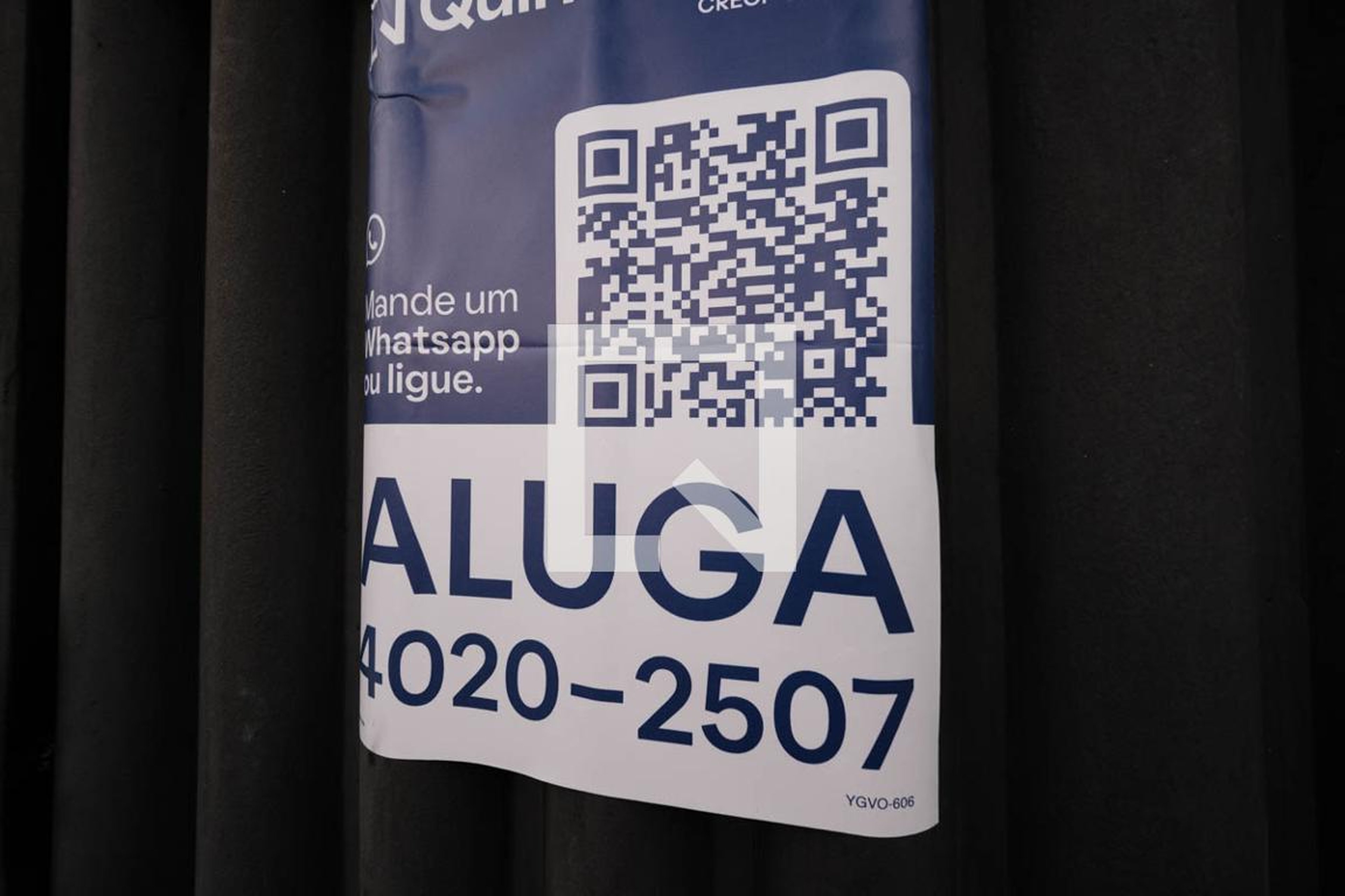 Fachada Condomínio em Rua Erexim, 48