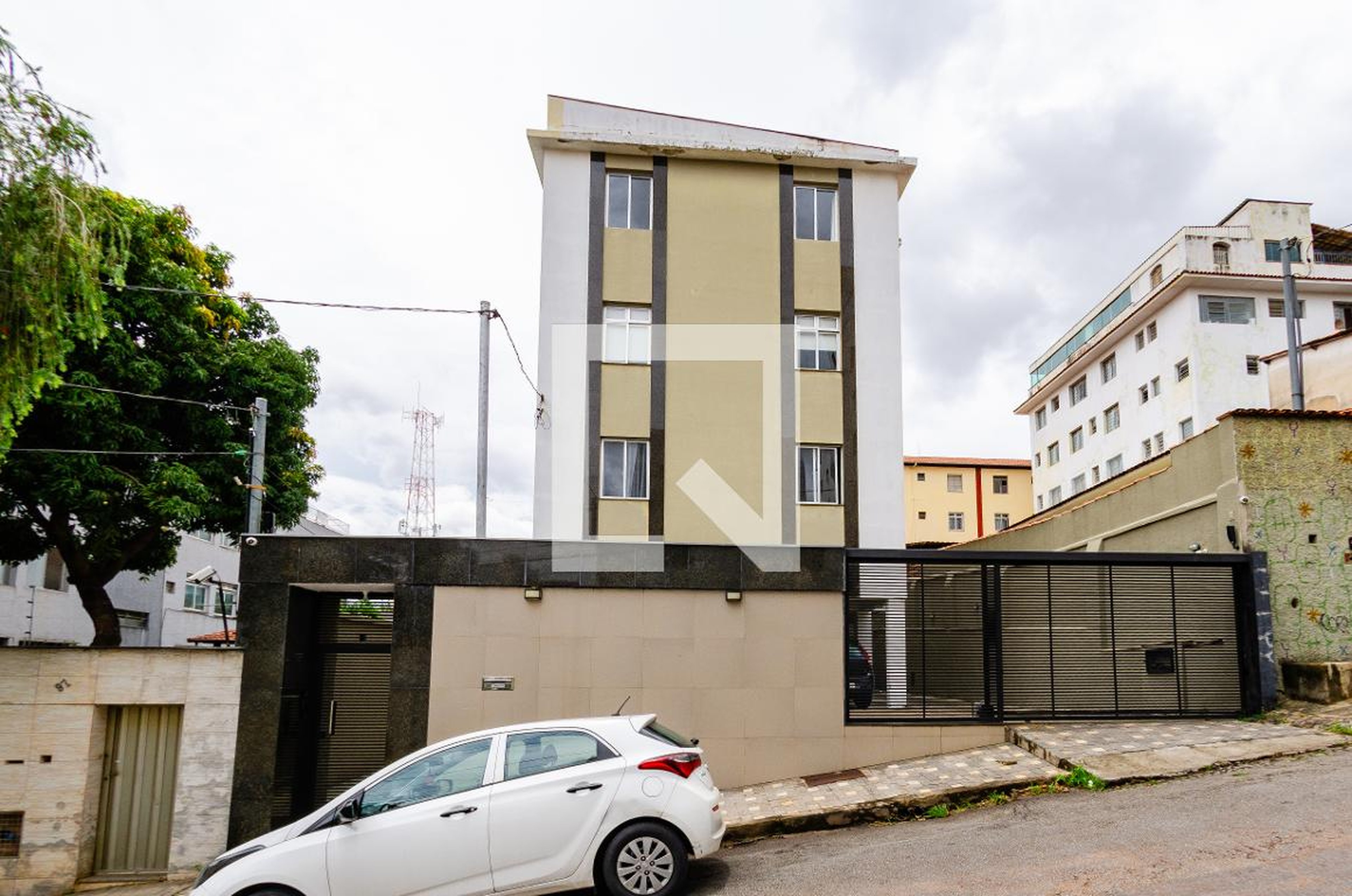 Fachada Condomínio em Rua Francisco da Veiga, 107