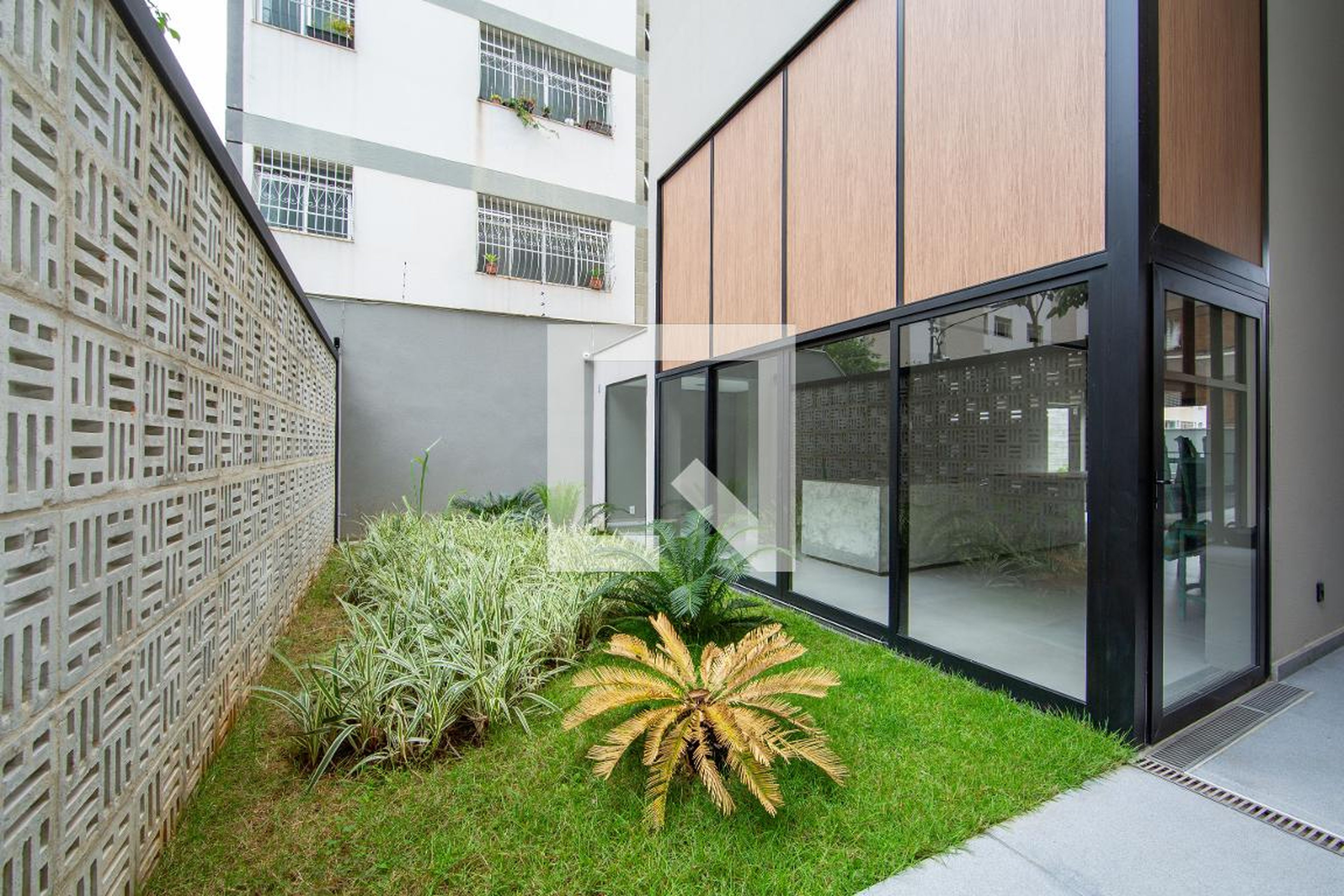 Área comum - Jardins Serra