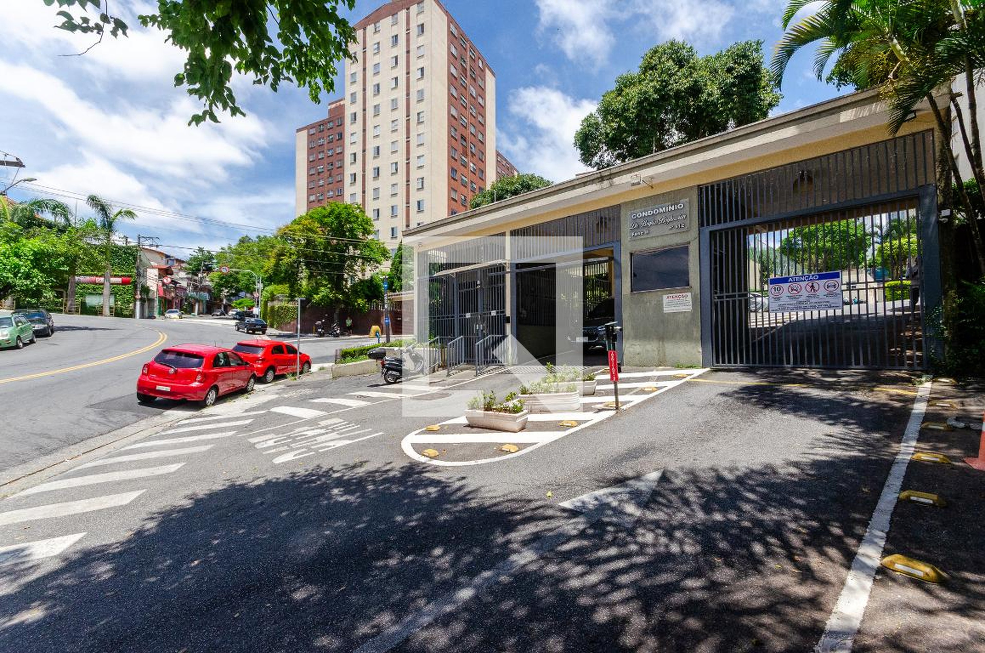 Fachada Residencial Dr Boghos Bojhossian Fase II