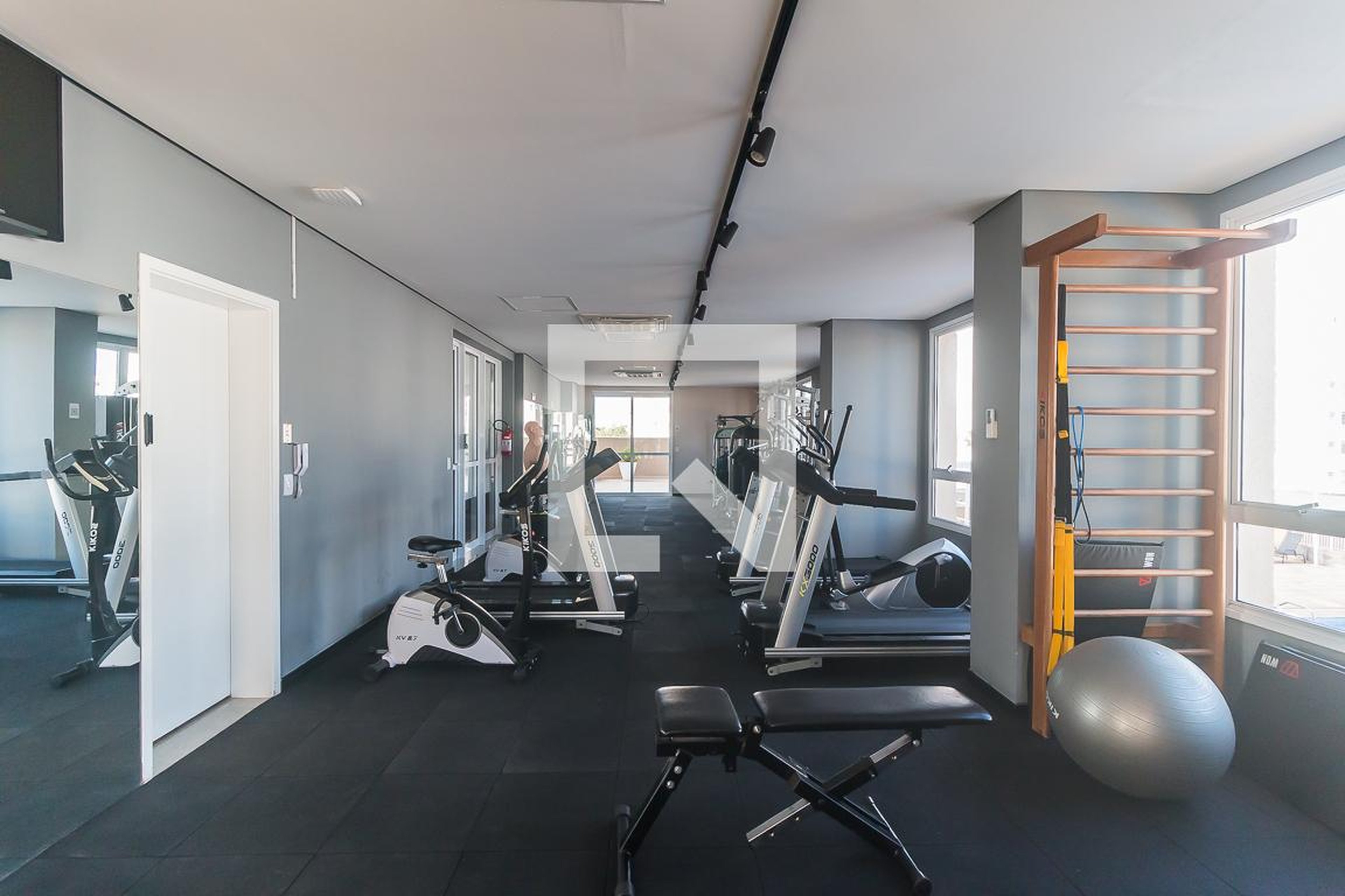 Academia - Essence Prime Living