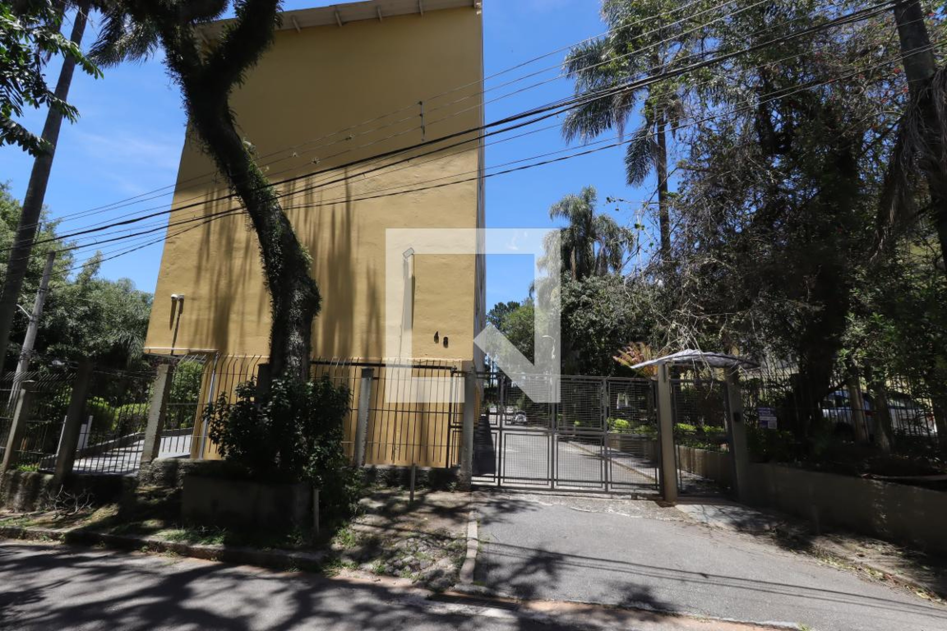 Fachada Condomínio Orquídea II