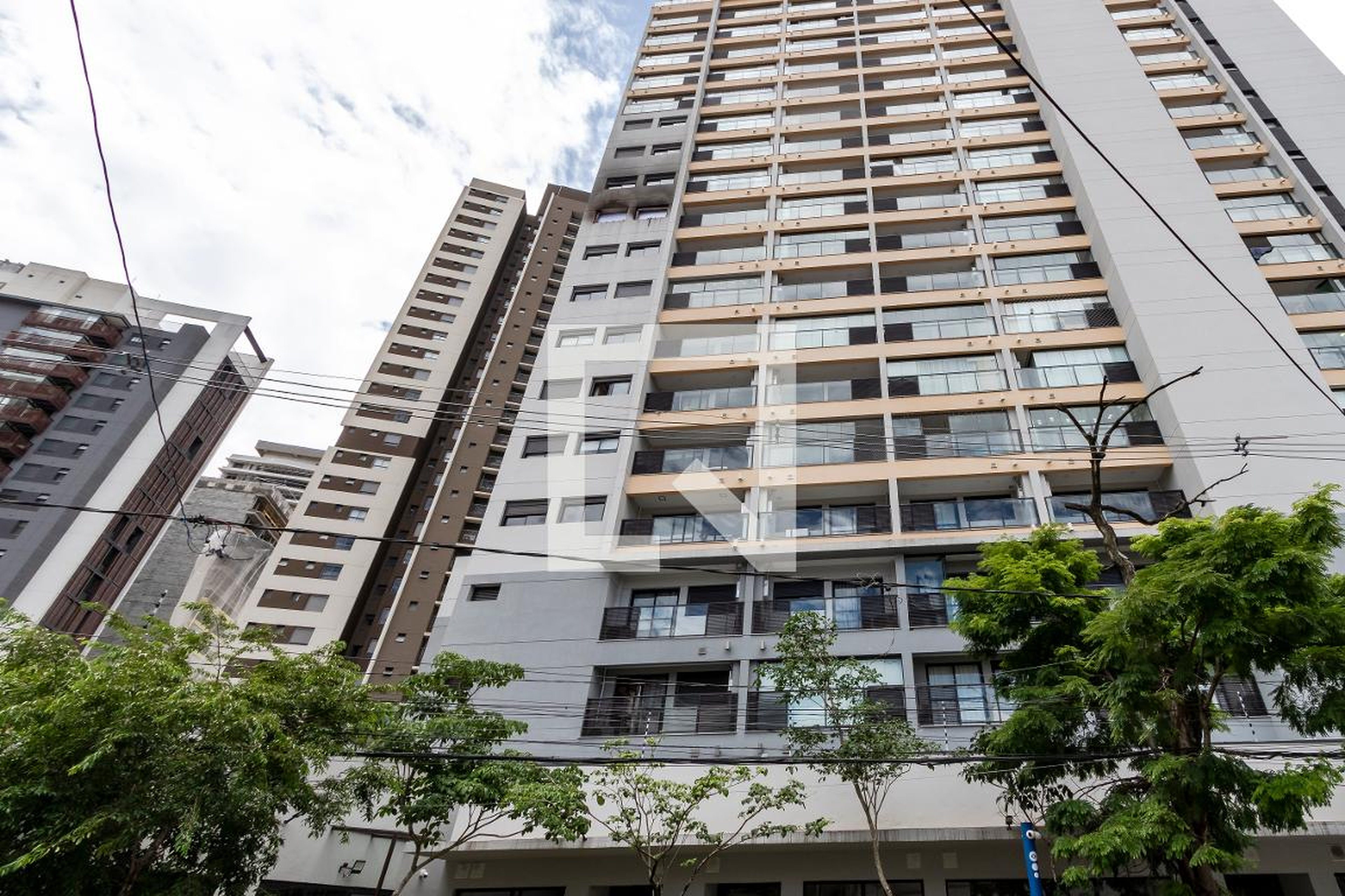 Fachada Condomínio em Rua Abará, 40