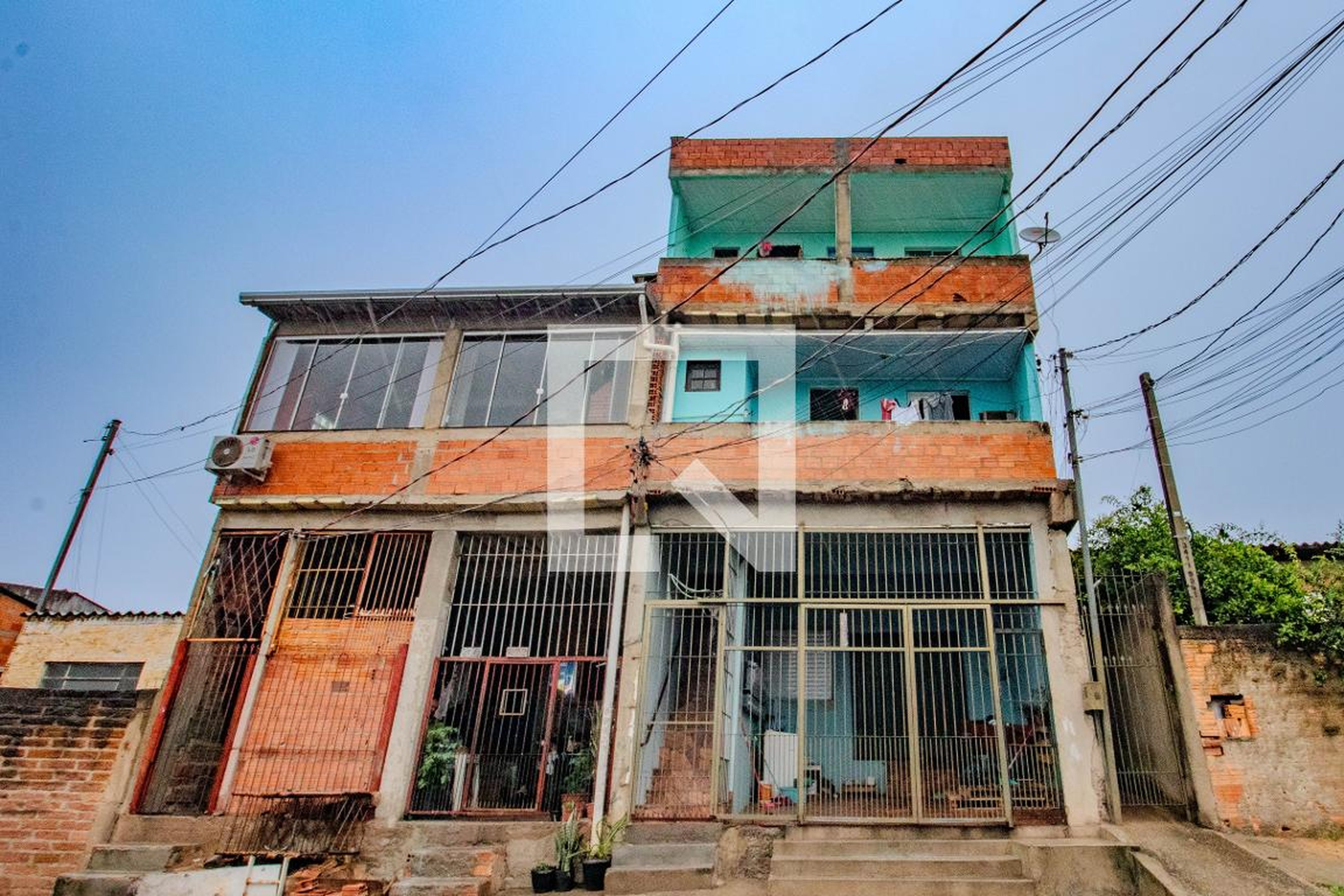 Fachada Condomínio em Avenida 10 de Maio, 622