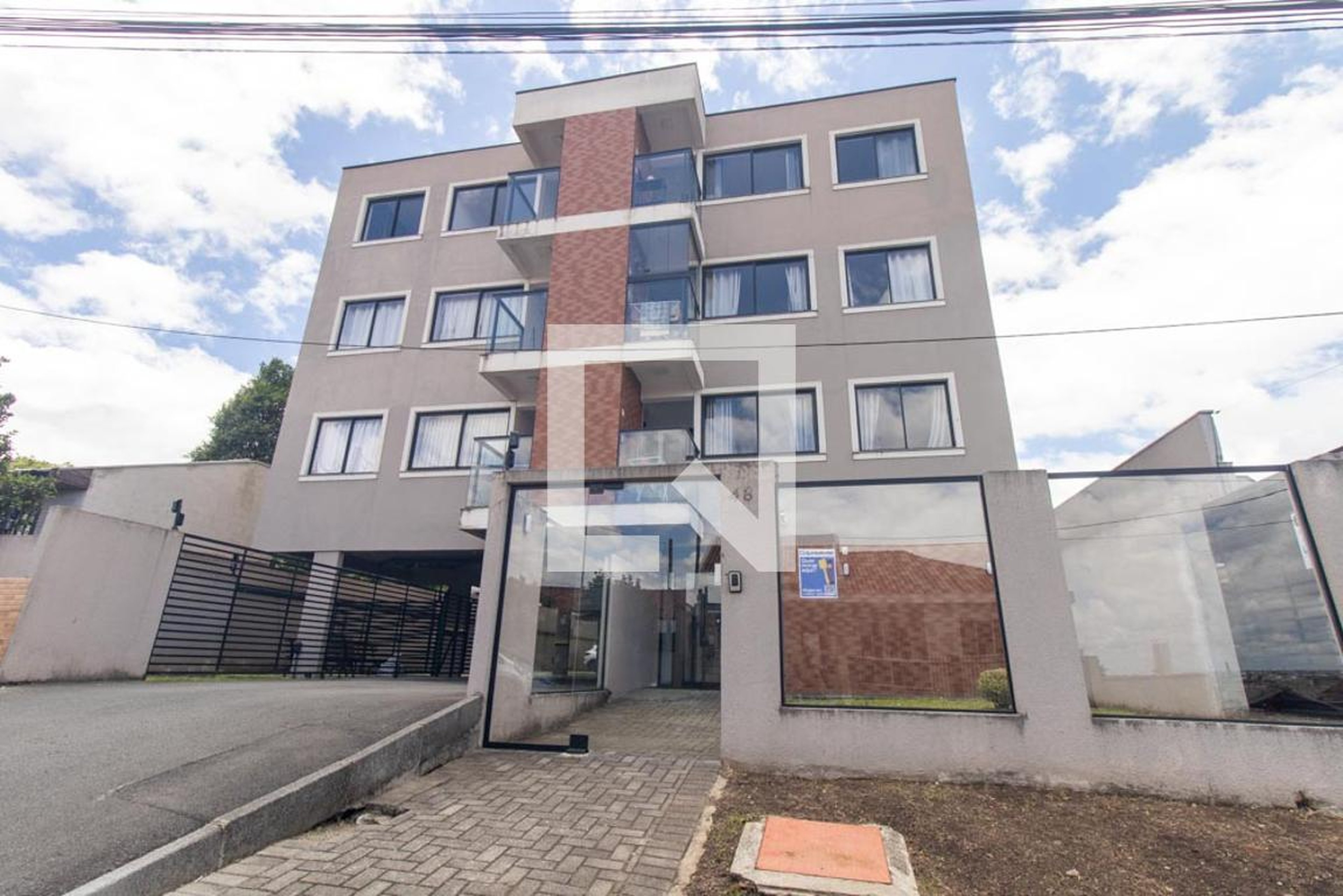 Fachada do Condomínio Condomínio em Rua Antônio Natal, 48