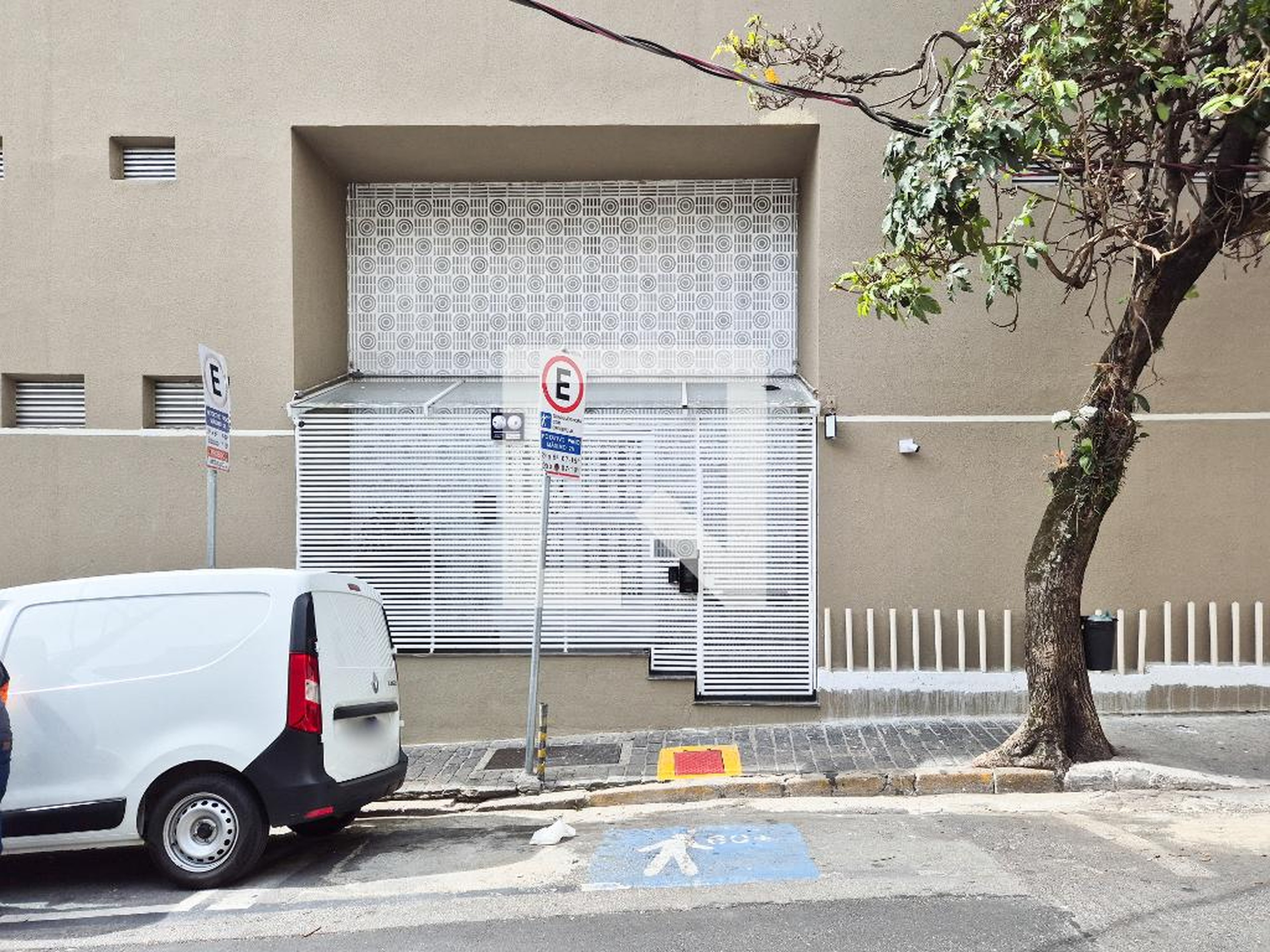 Fachada Condomínio Ivany