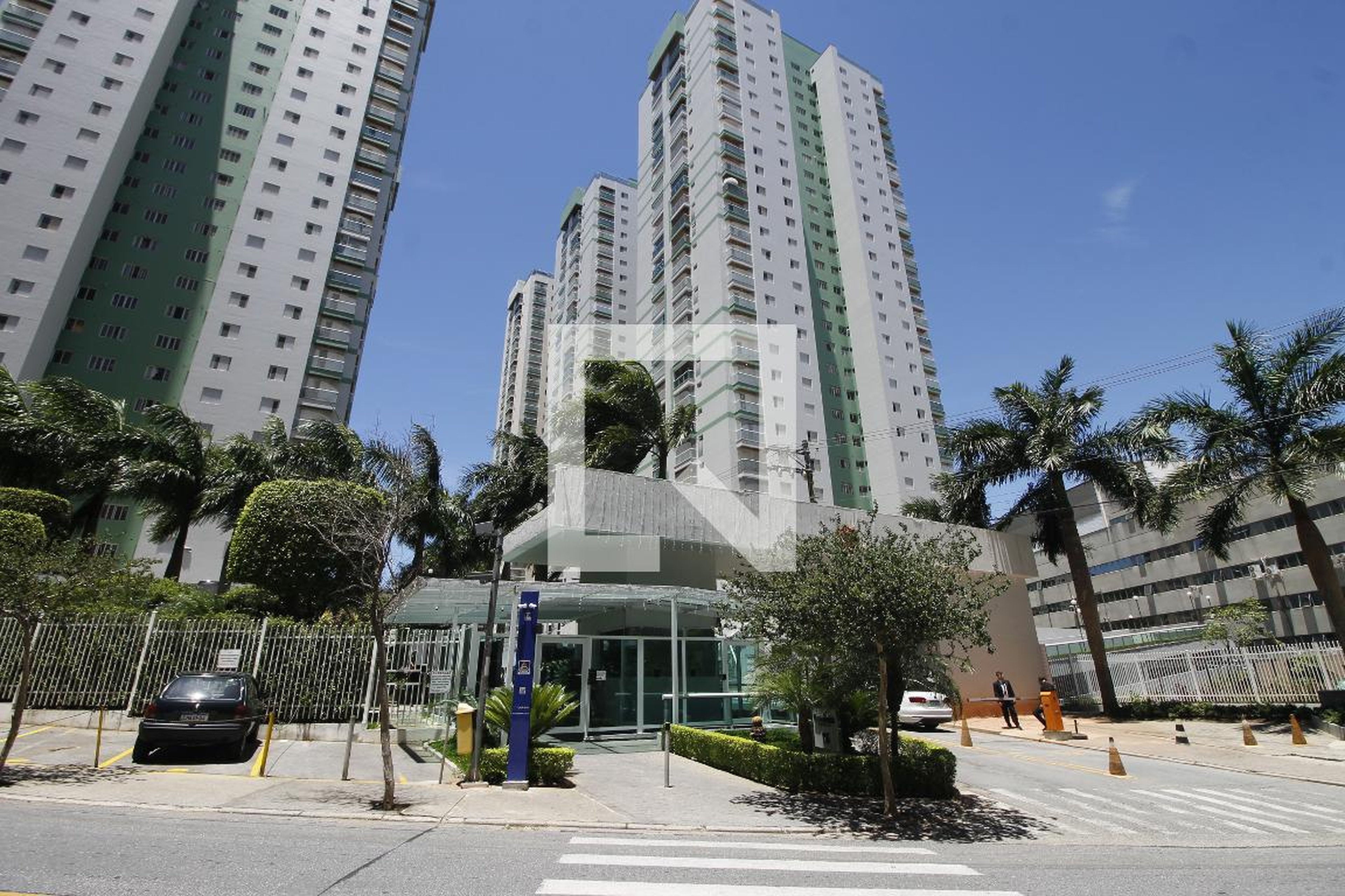 Fachada do Prédio Condomínio Castanheira