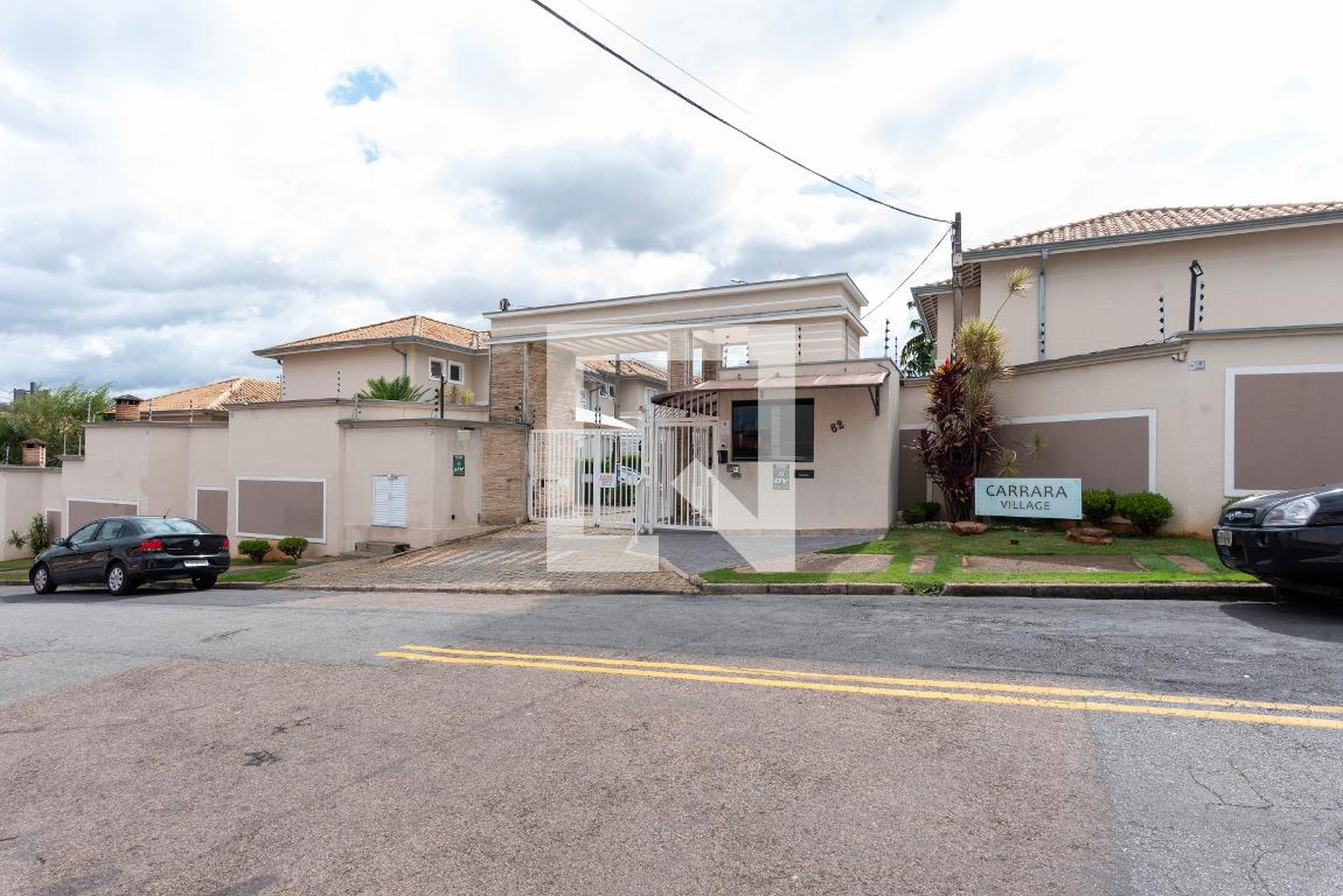 Fachada do Prédio Condomínio Carrara Village