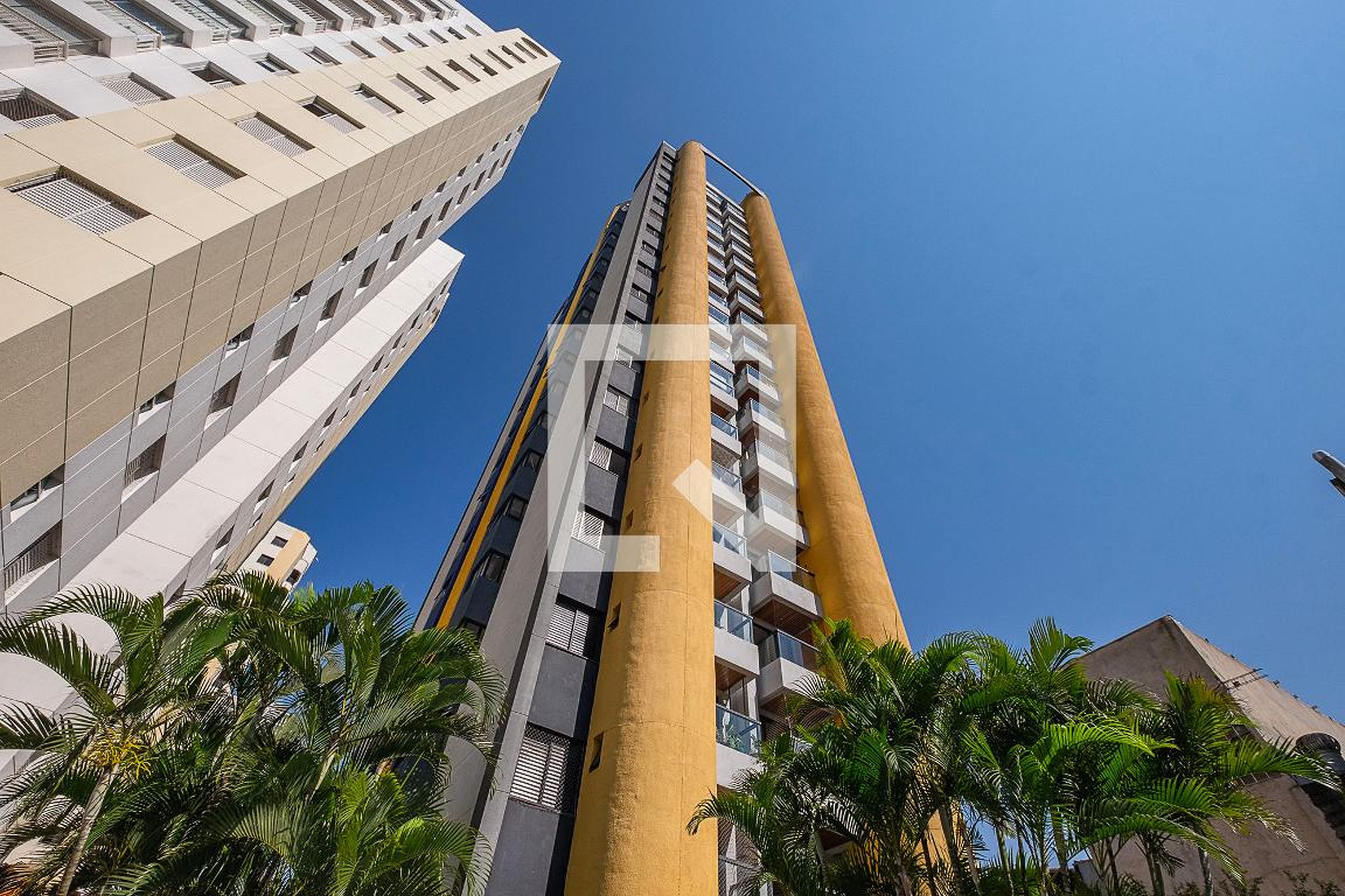 Fachada Edifício Majestic Plaza