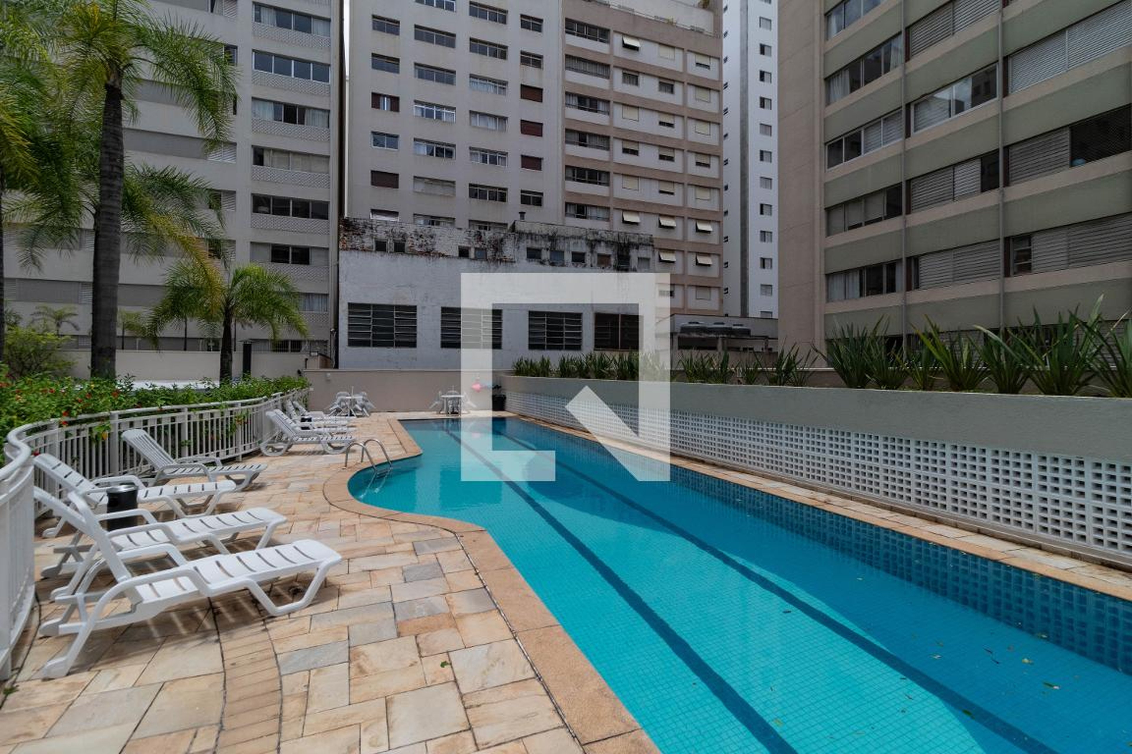 Piscina - Edifício Ilha de Capri
