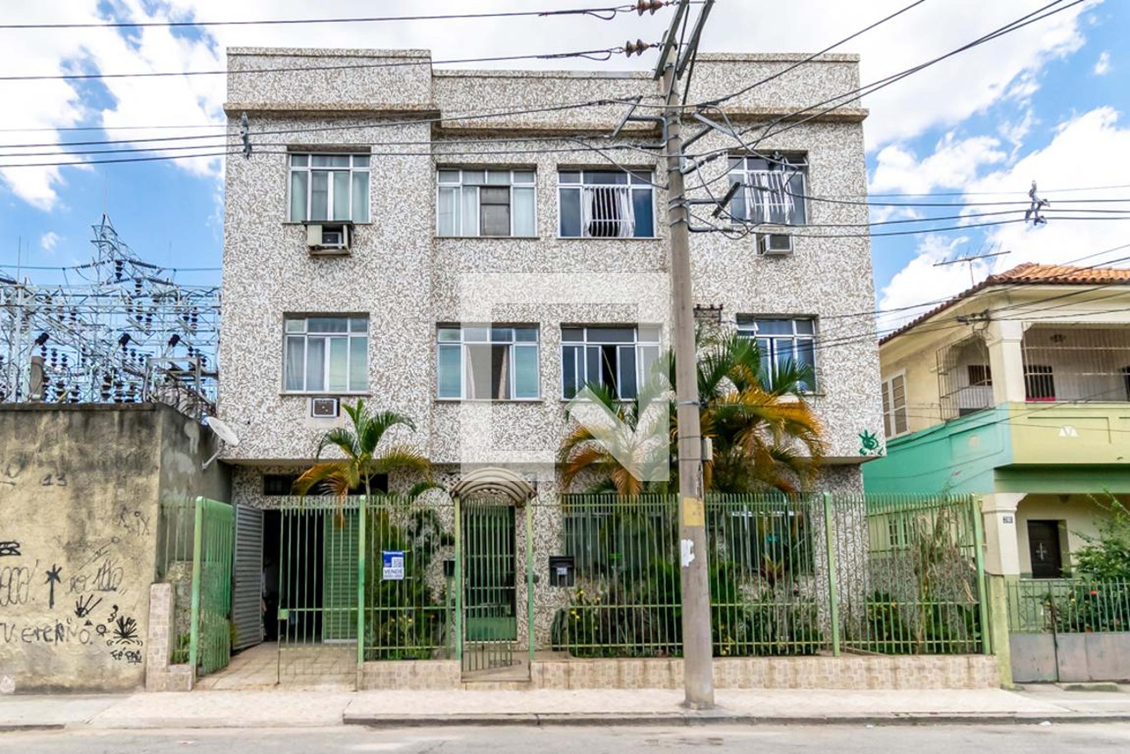 Fachada do Prédio Condomínio em Rua Noêmia Nunes, 758