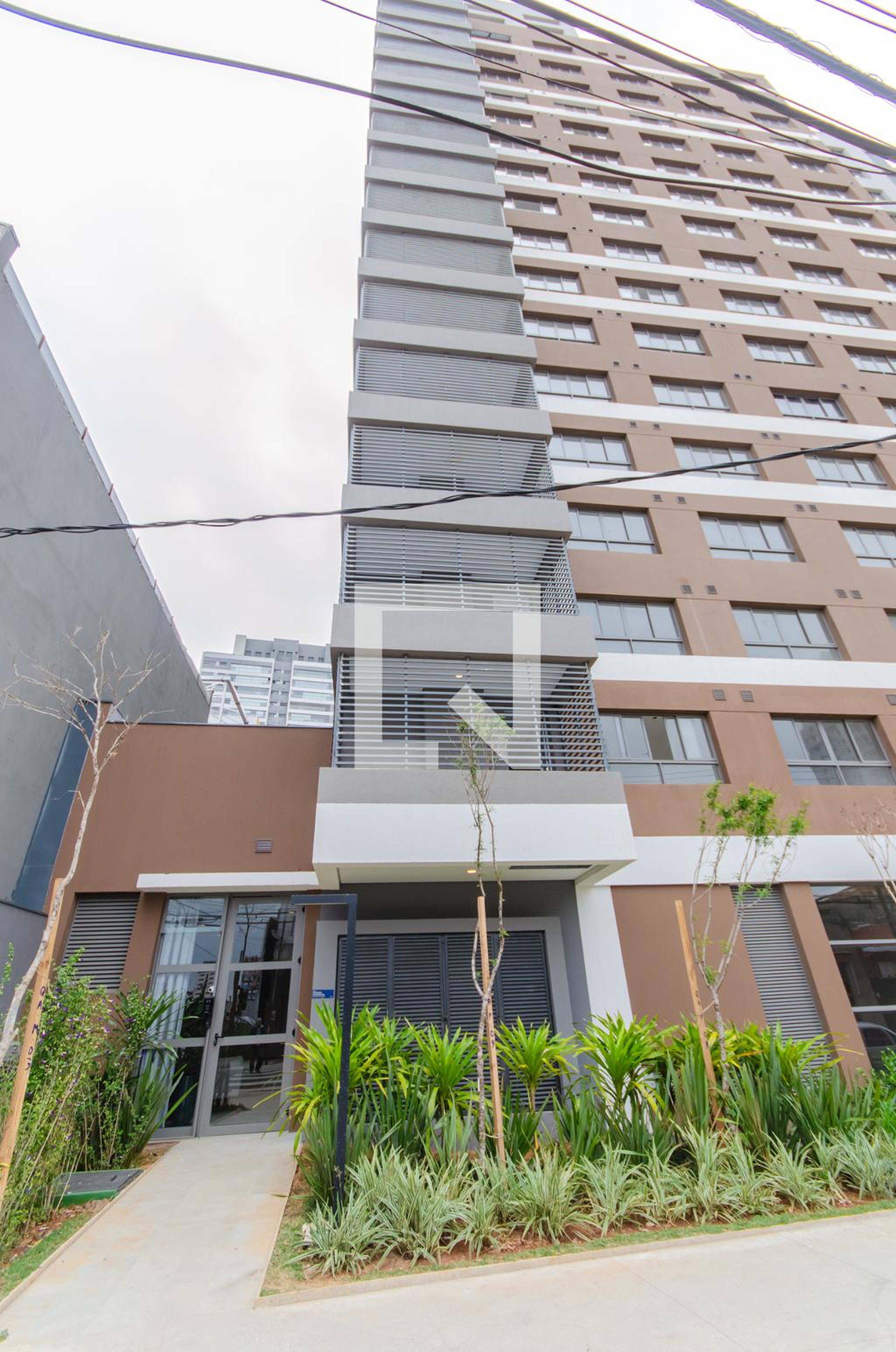 Fachada do Prédio Condomínio Smart Studios Santa Cruz
