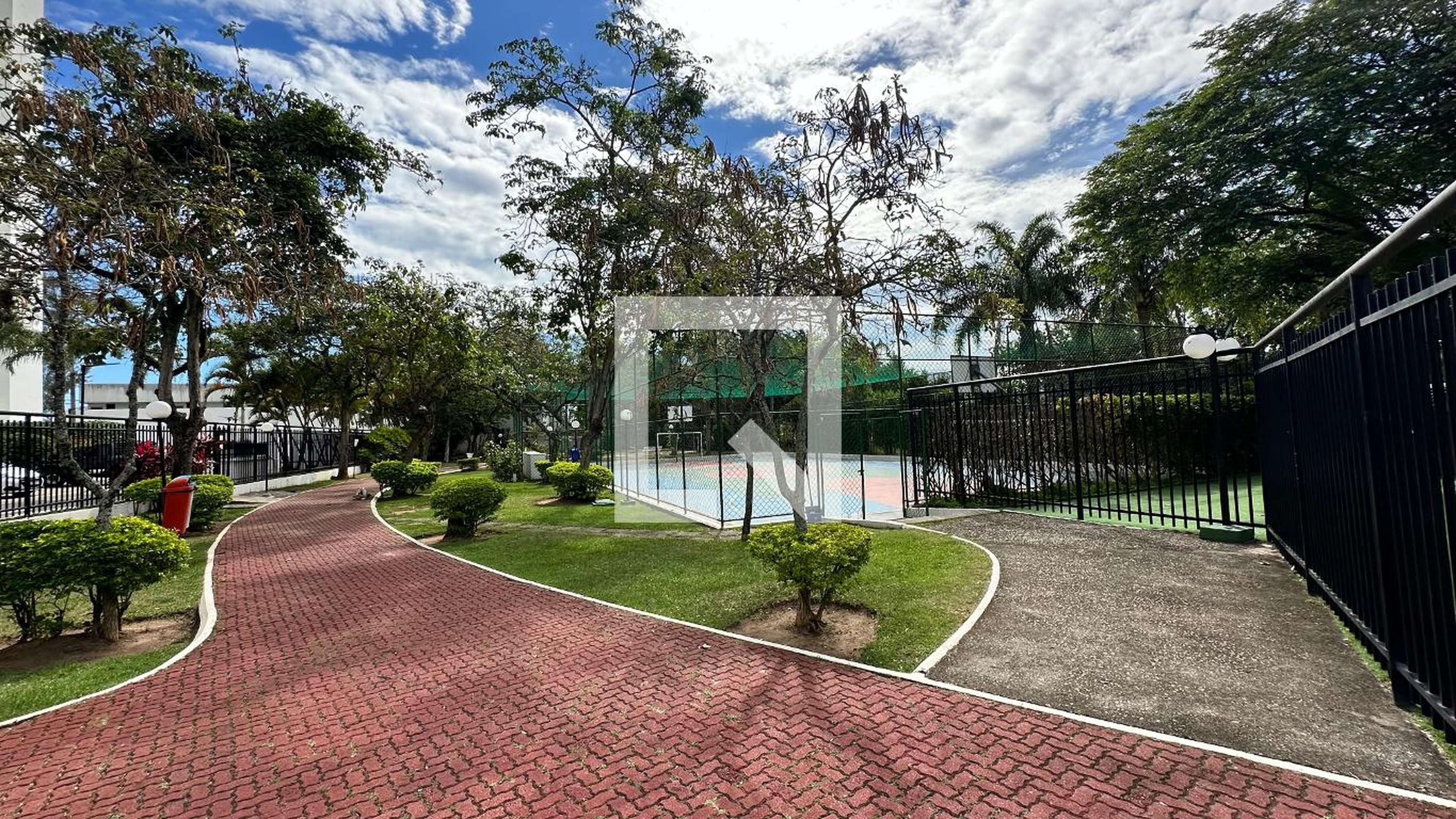 Quadra Esportiva - Barra Bali