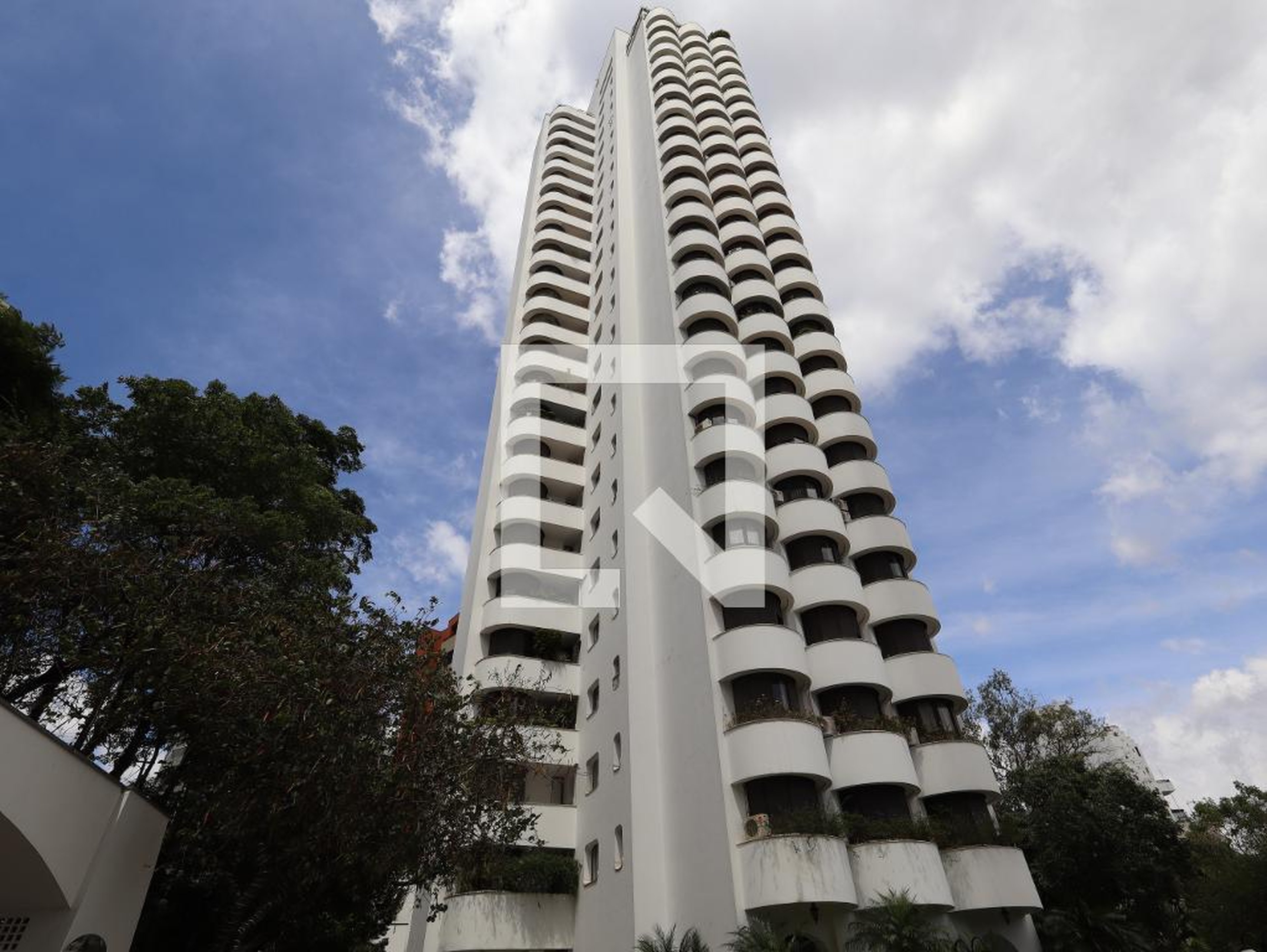 Fachada Condomínio Parque Imperial