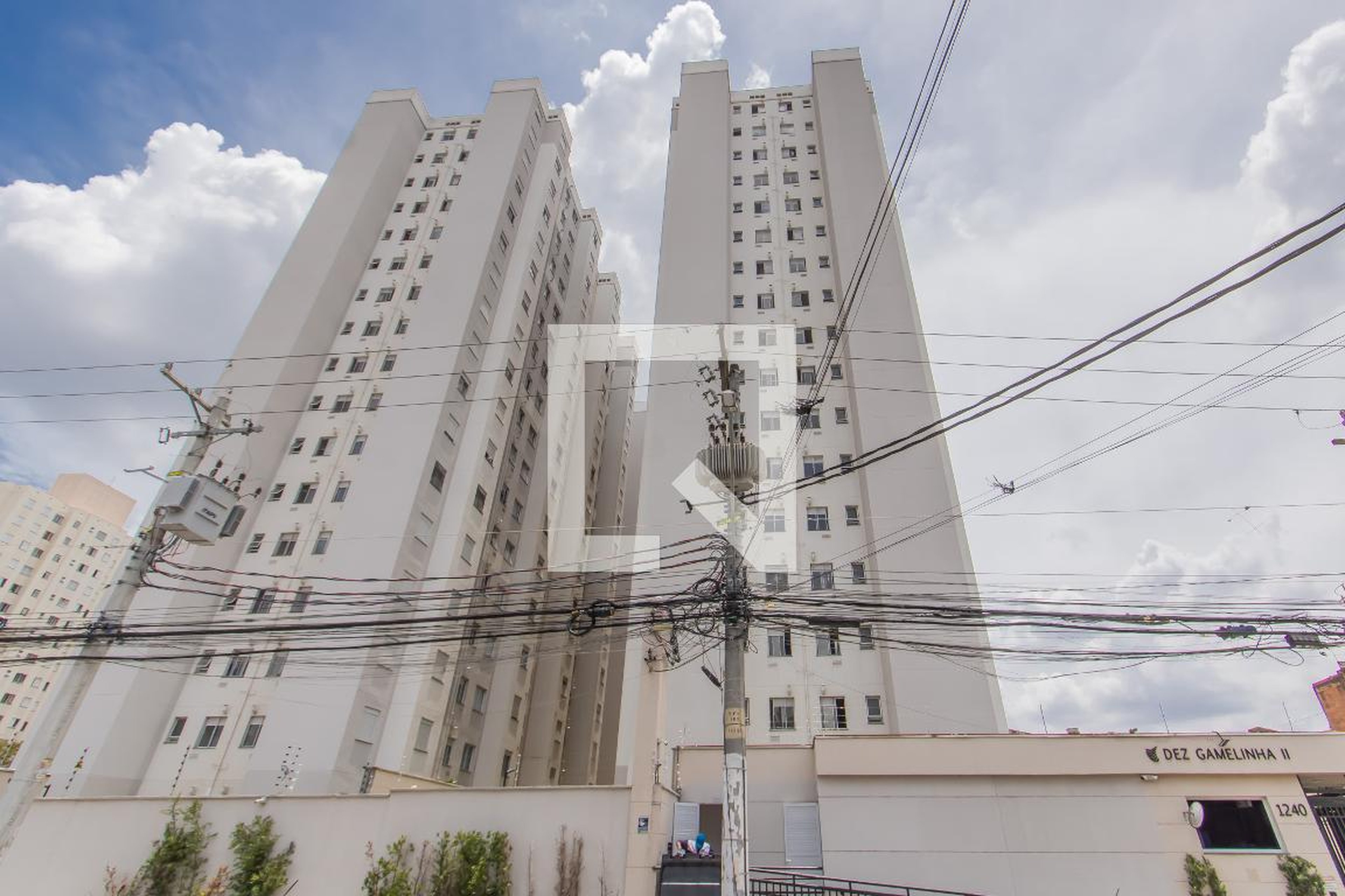 Fachada Condomínio Dez Gamelinha 02