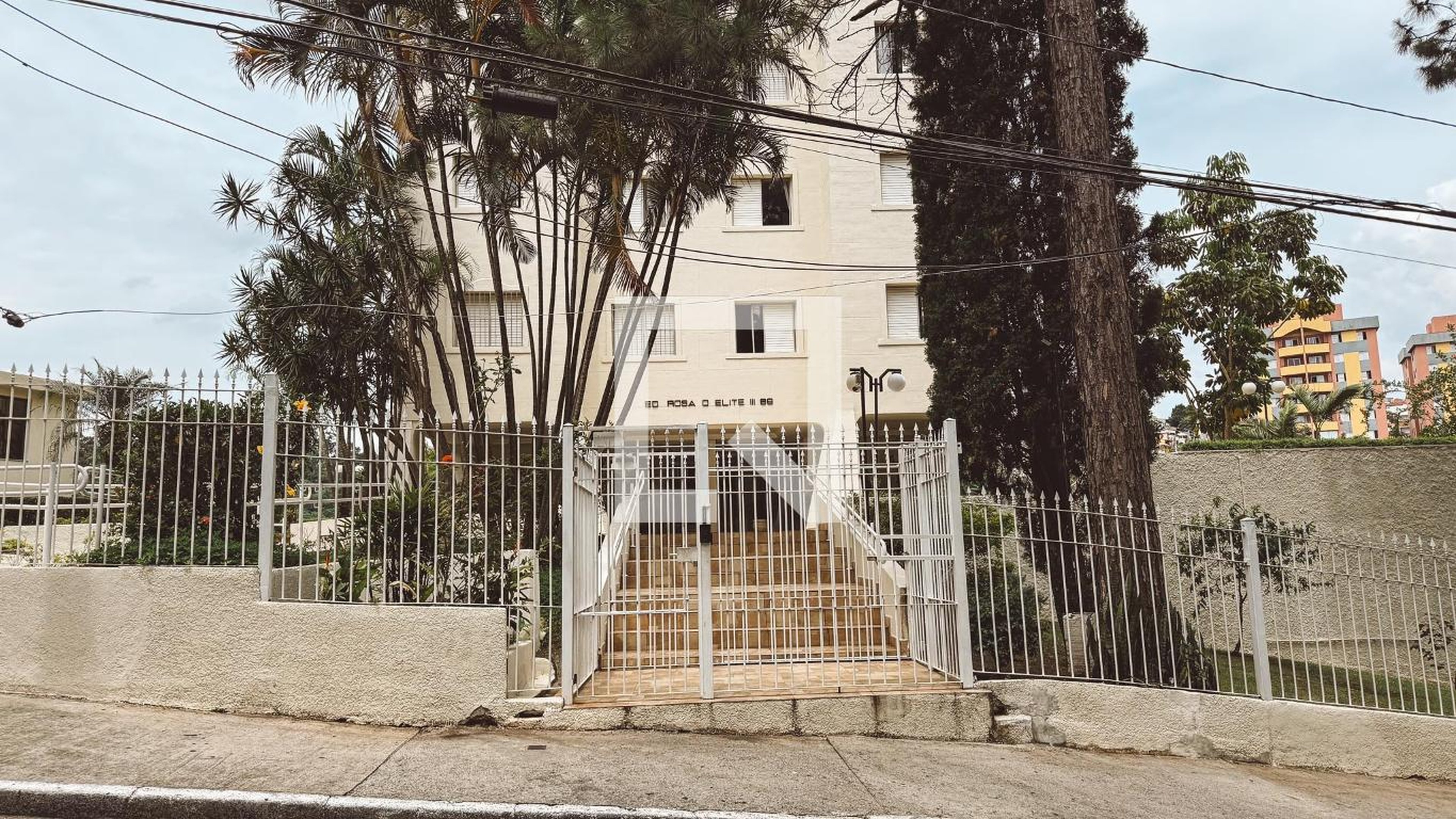 Fachada do Prédio Condomínio Rosa DElite II e Rosa DElite III