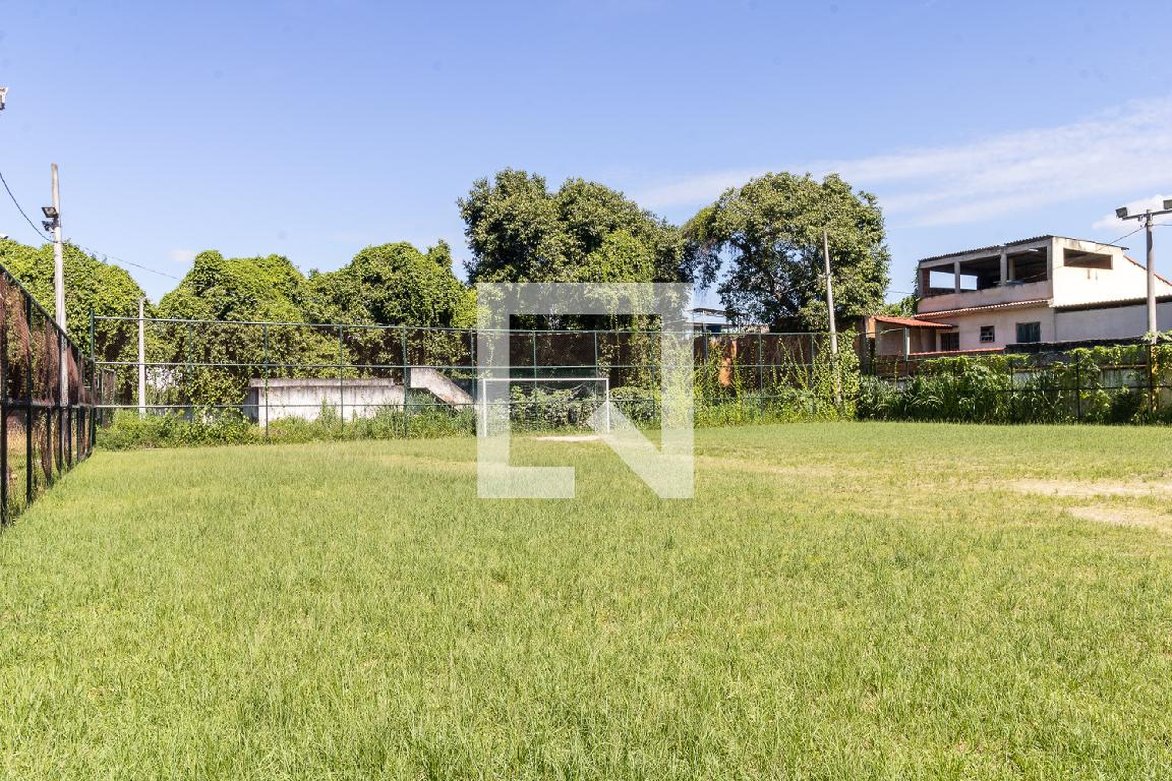 Quadra Esportiva - Flores do Campo