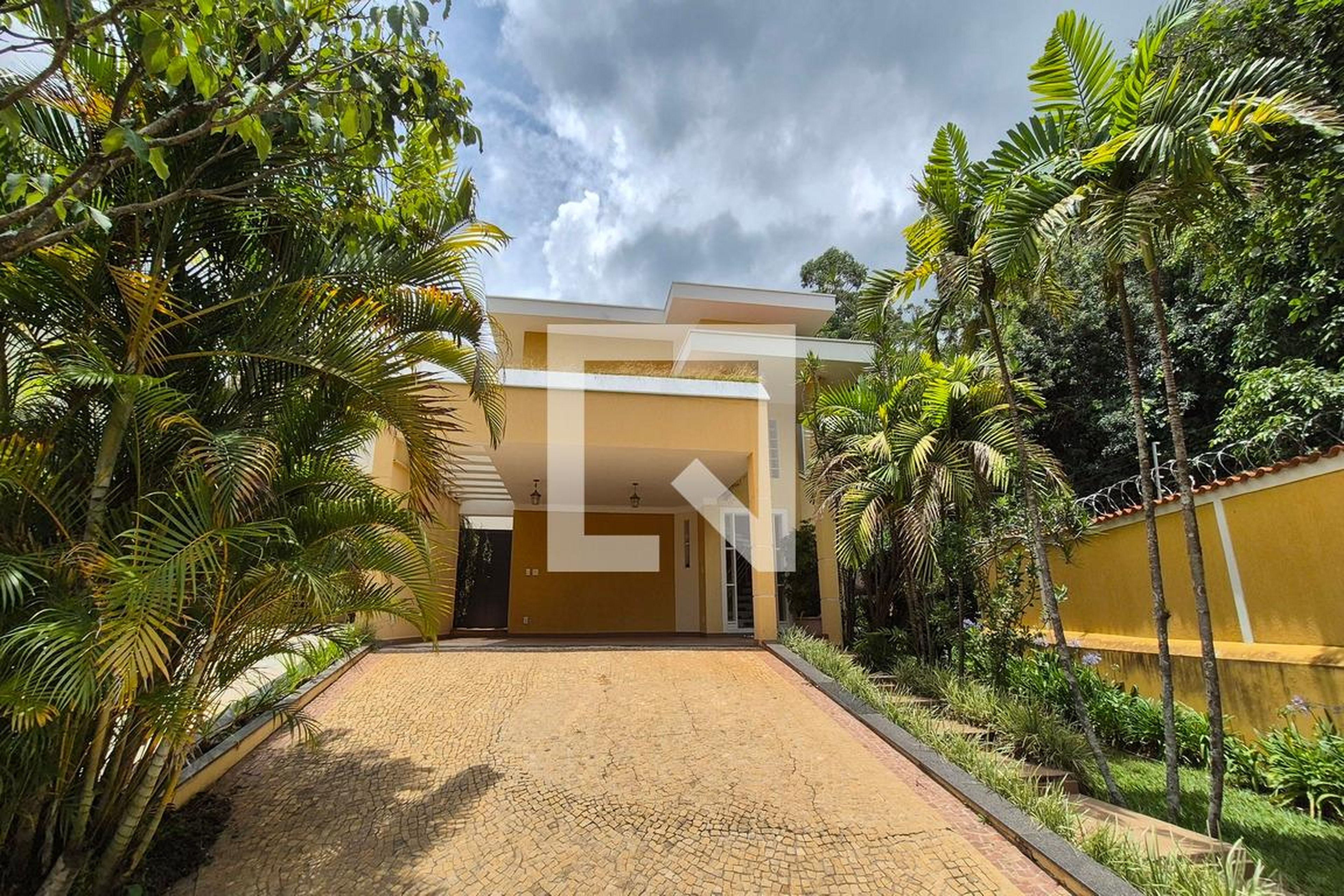 Fachada do Prédio Residencial Loteamento Chácara Prado Chácara Prado