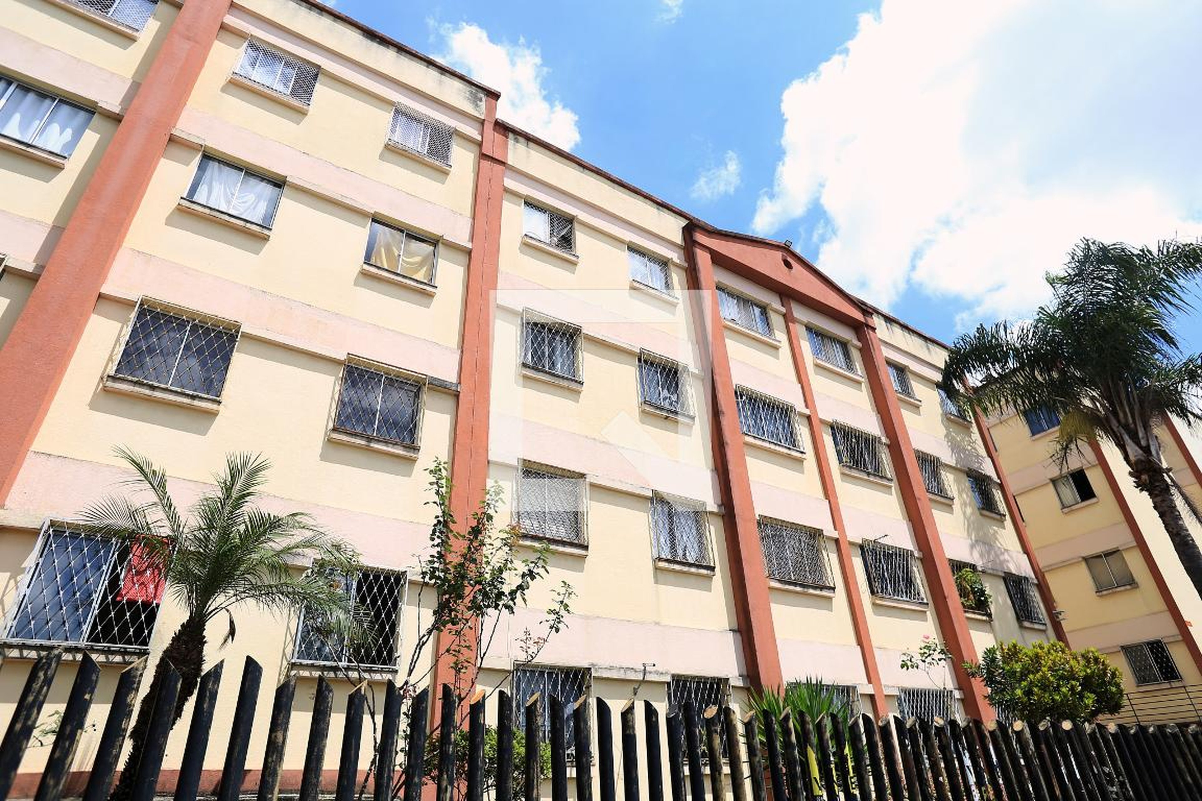 Fachada Condomínio Conjunto Habitacional Fernão Dias