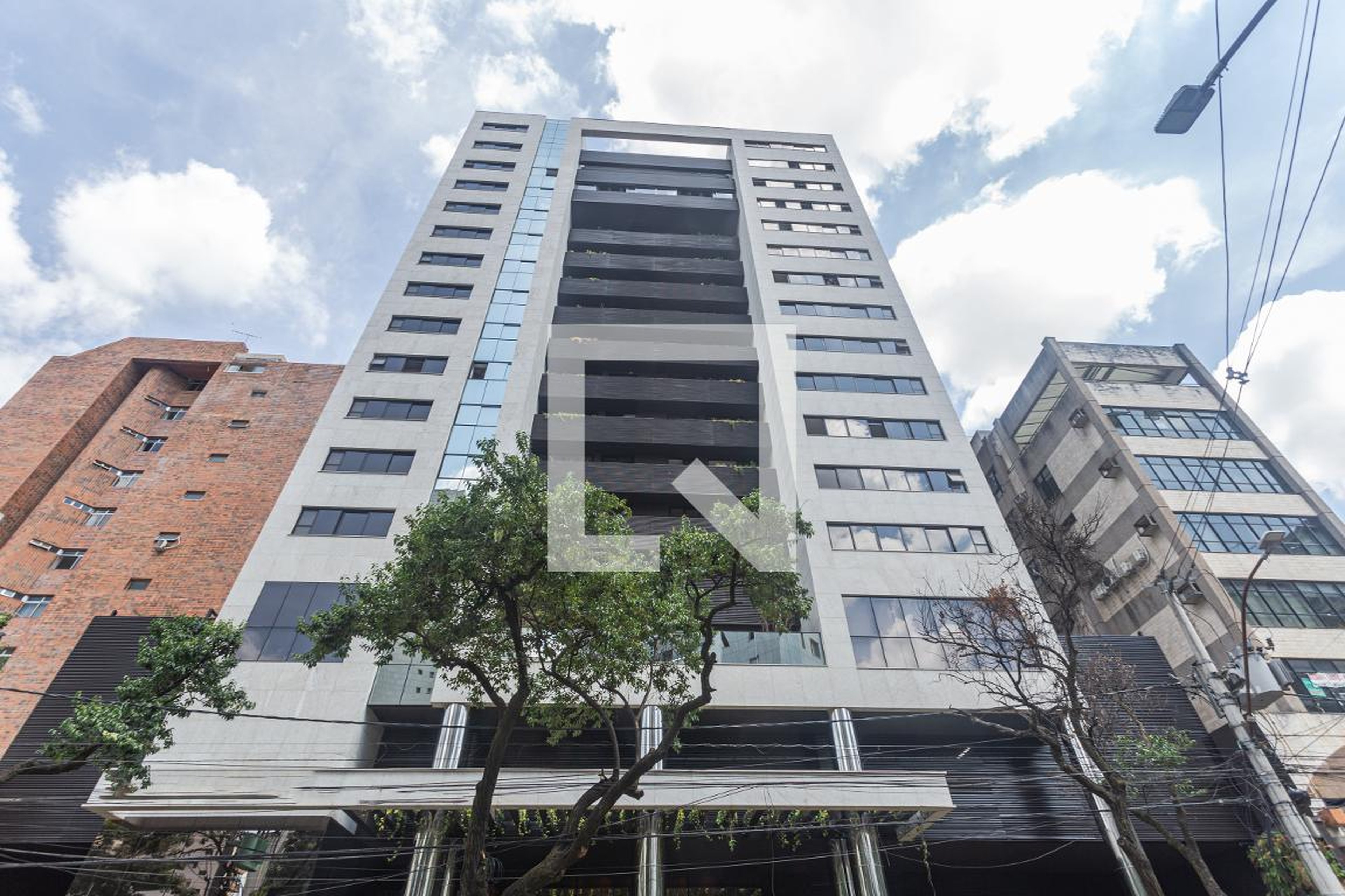 Fachada Condomínio Jardins Marilia Abreu