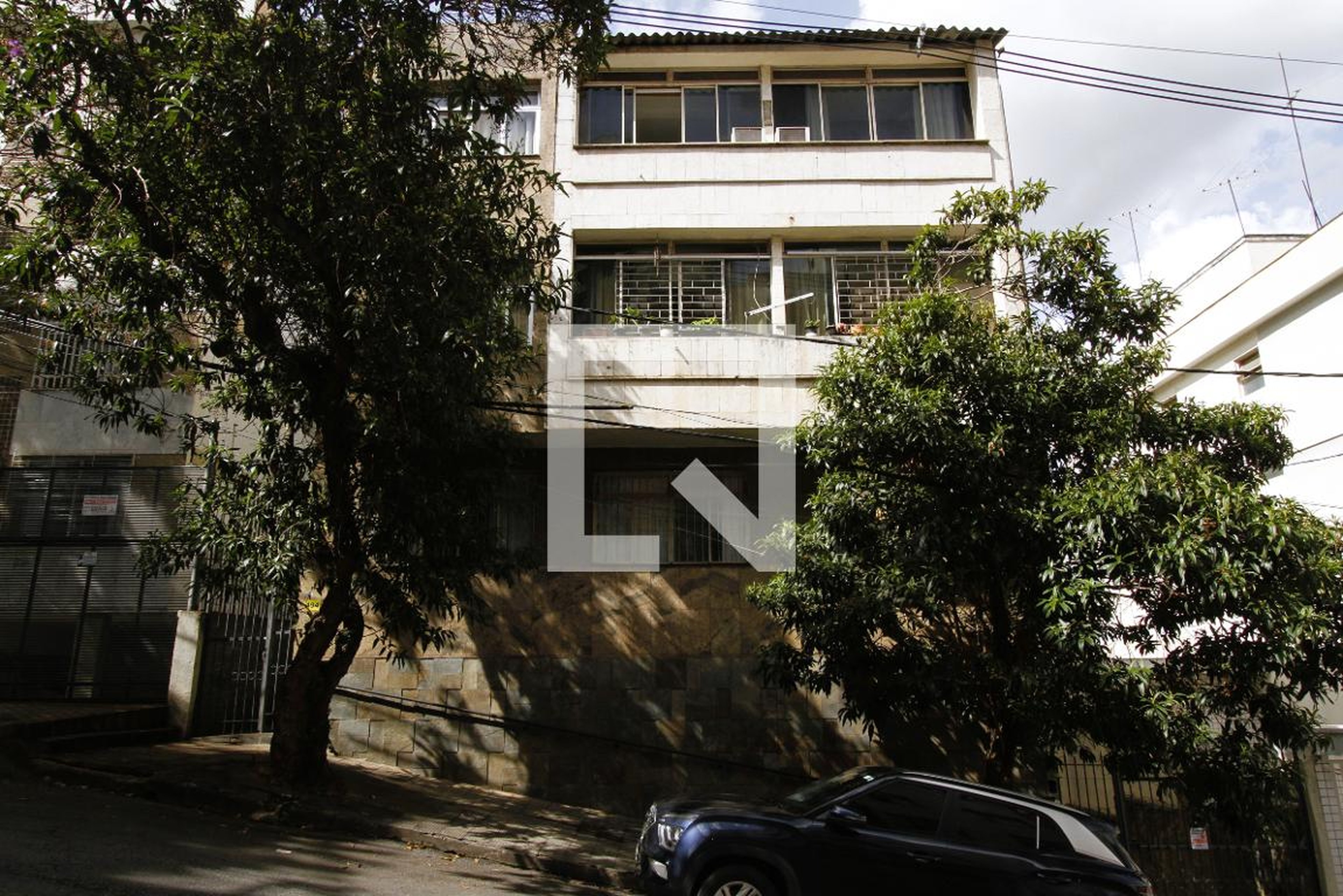 Fachada Condomínio em Rua Martim Francisco, 494