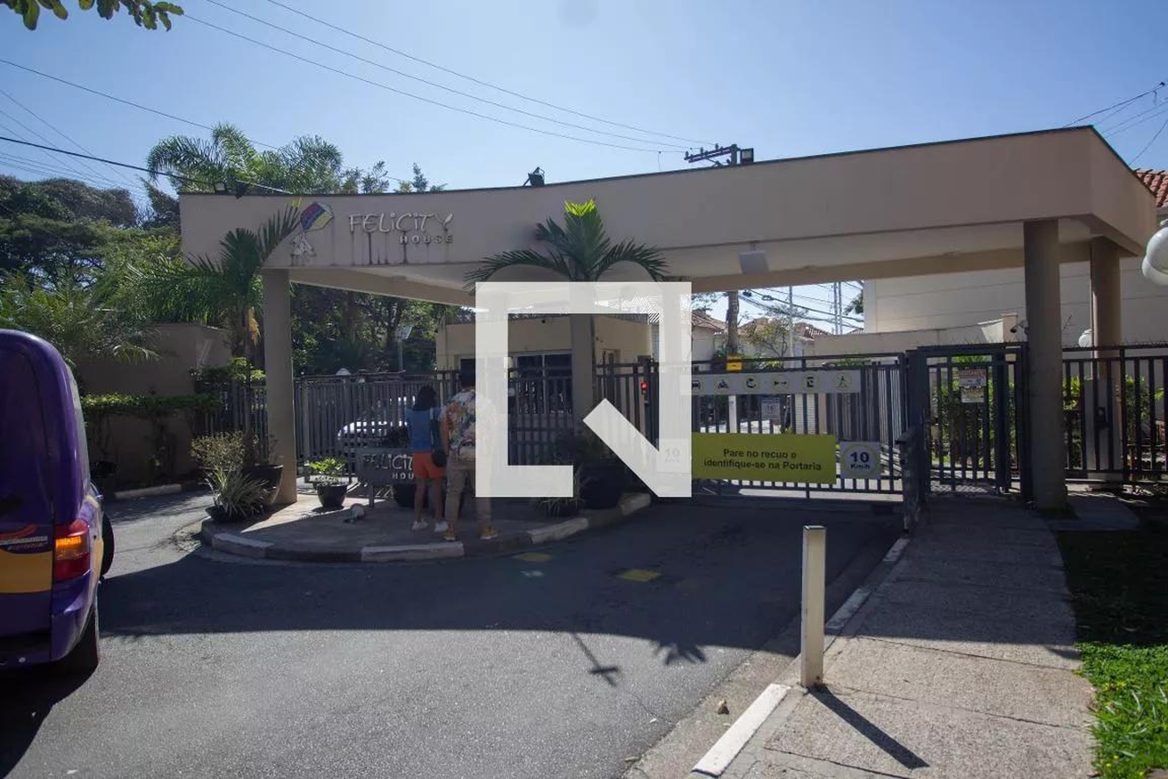 Fachada Condomínio Felicity House