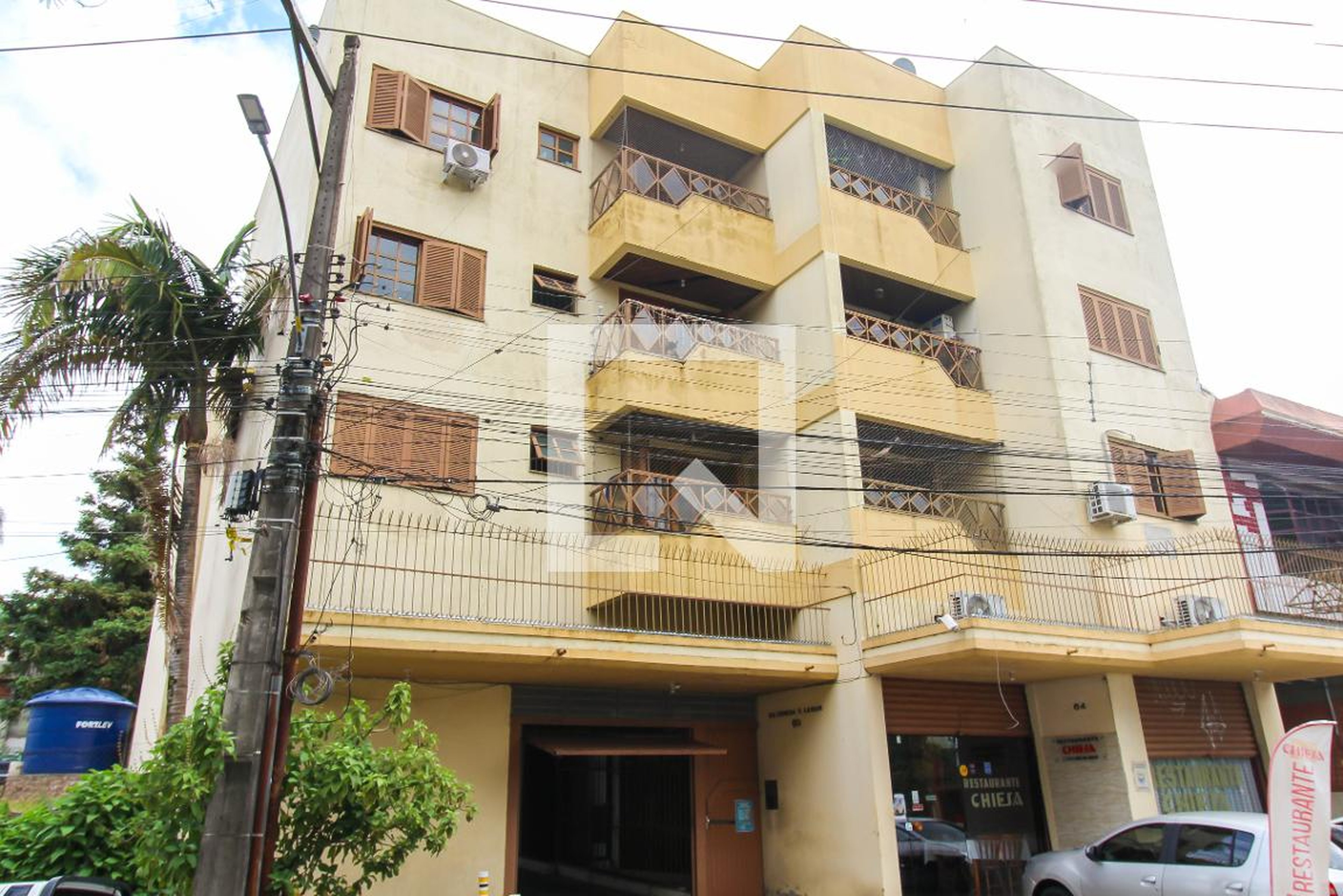 Fachada Condomínio em Rua Olávo Ferreira, 60