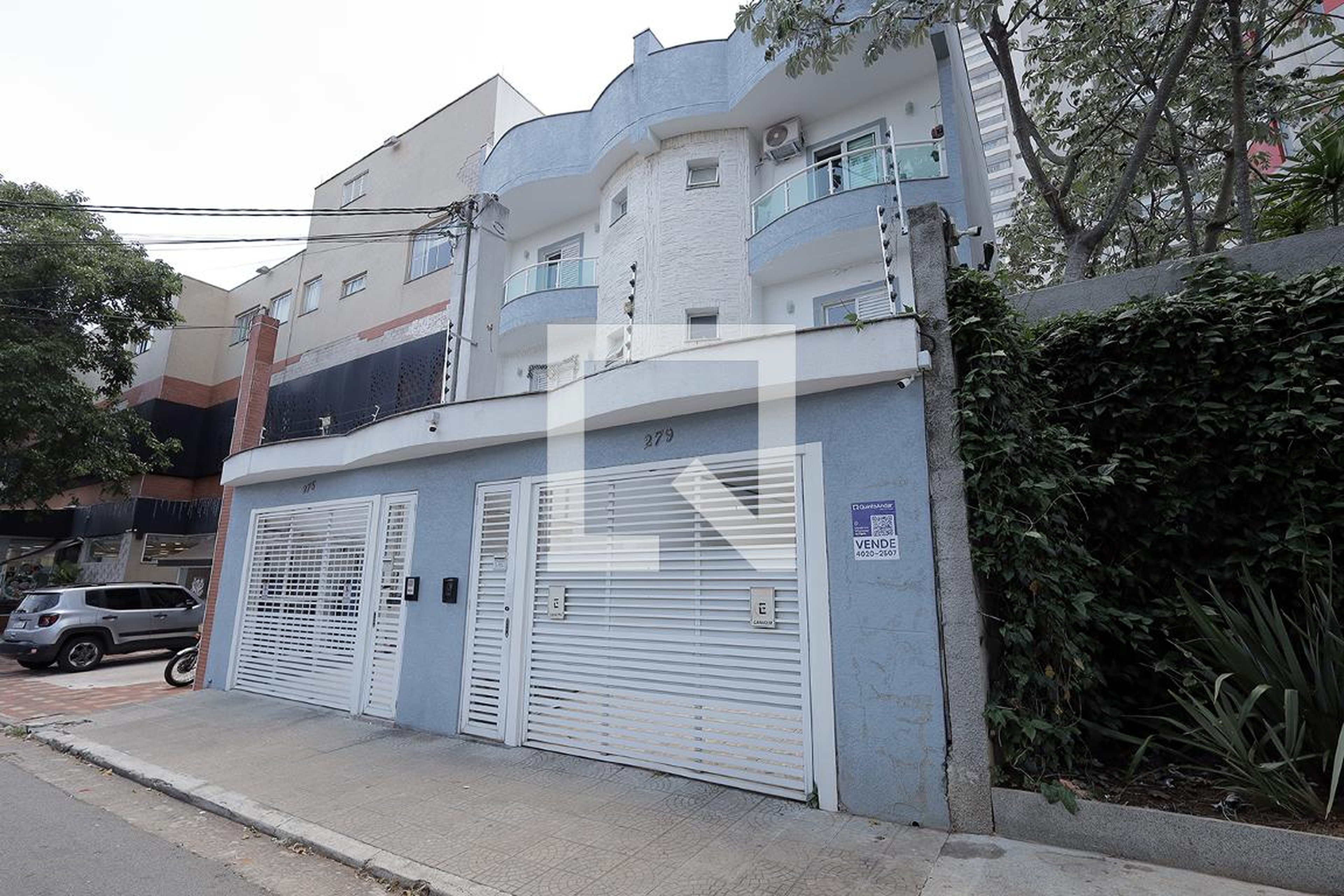 Fachada Condomínio em Rua Maria Úrsula, 279