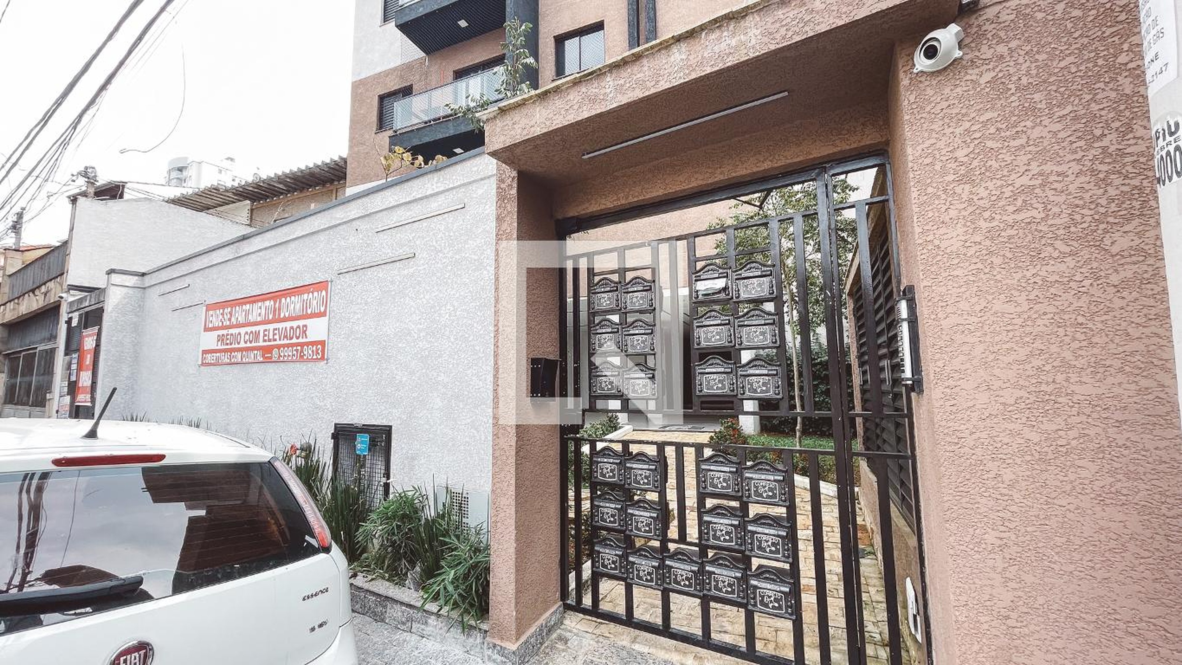 Fachada do Prédio Condomínio em Rua Imperatriz, 215