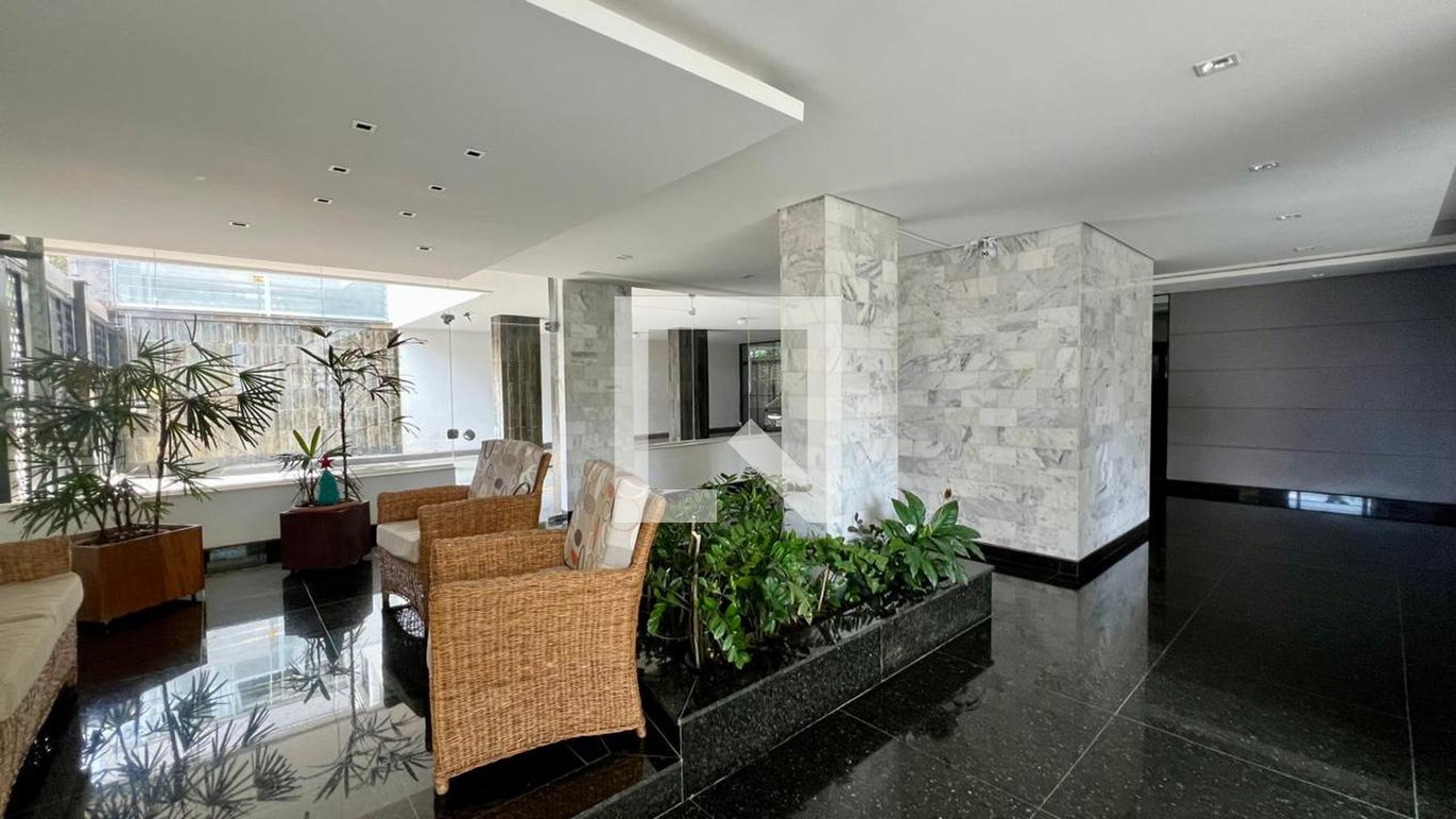 Hall de entrada - Edifício Delphos