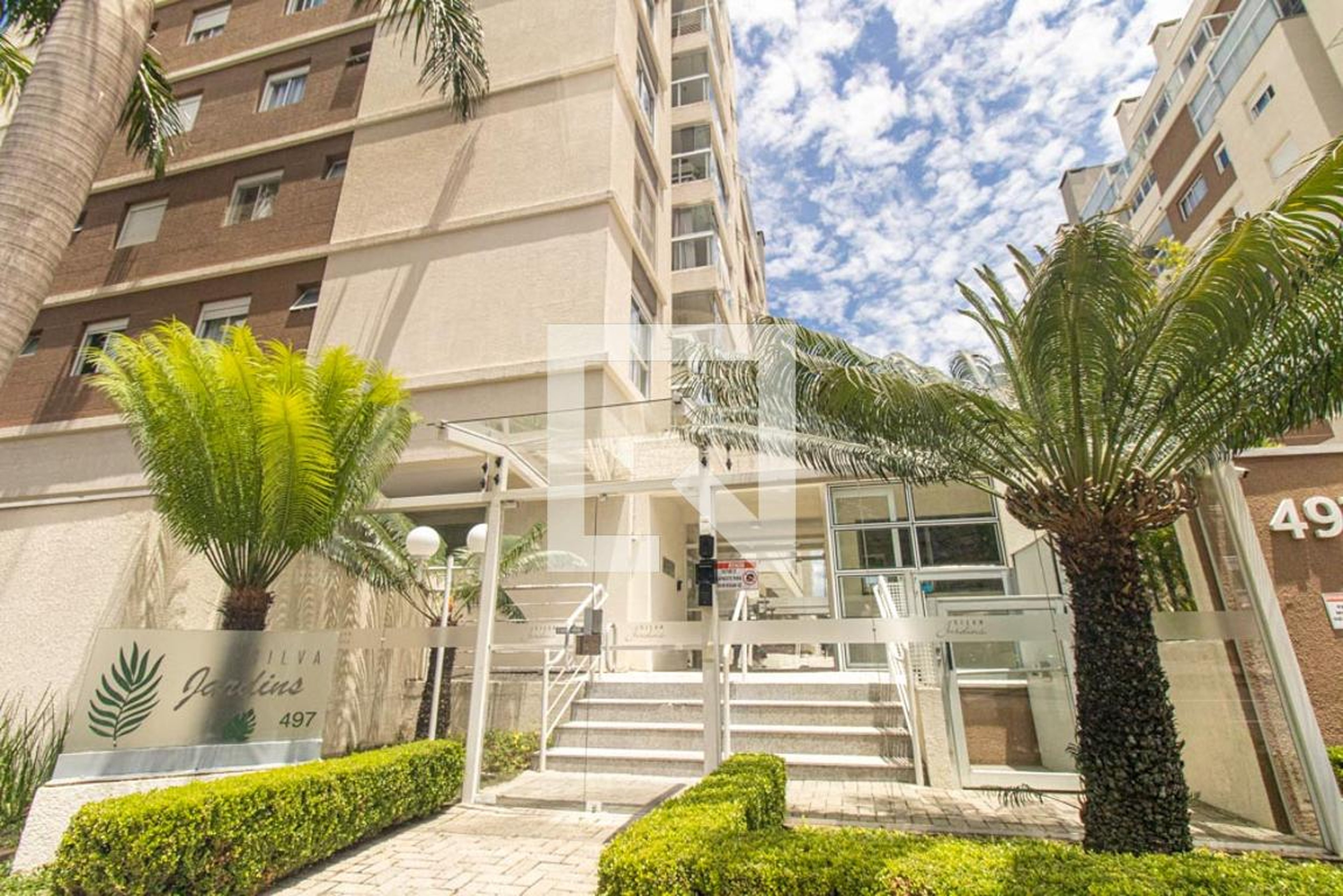 Fachada Condomínio Silva Jardins