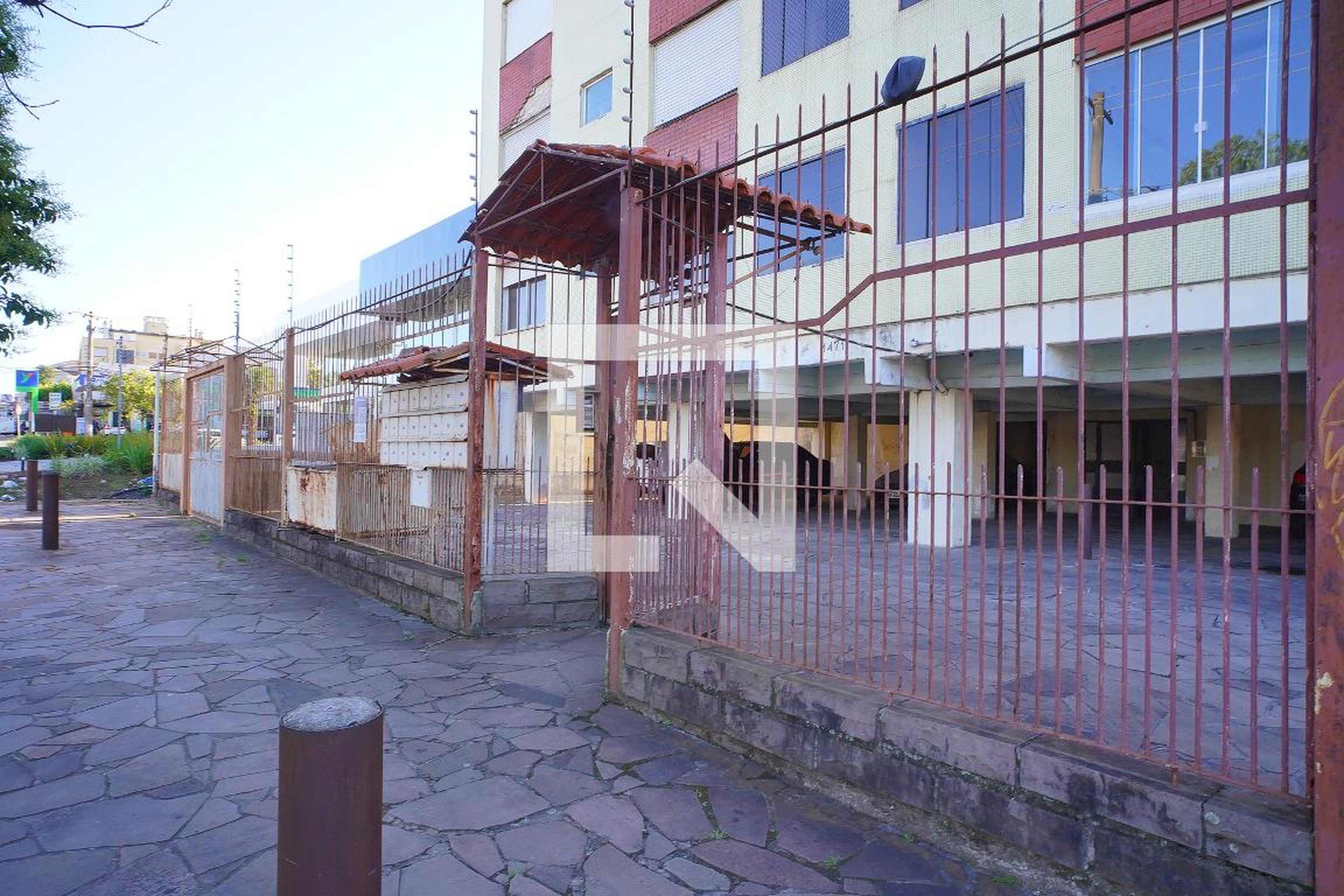 Fachada Condomínio em Avenida do Forte, 1471