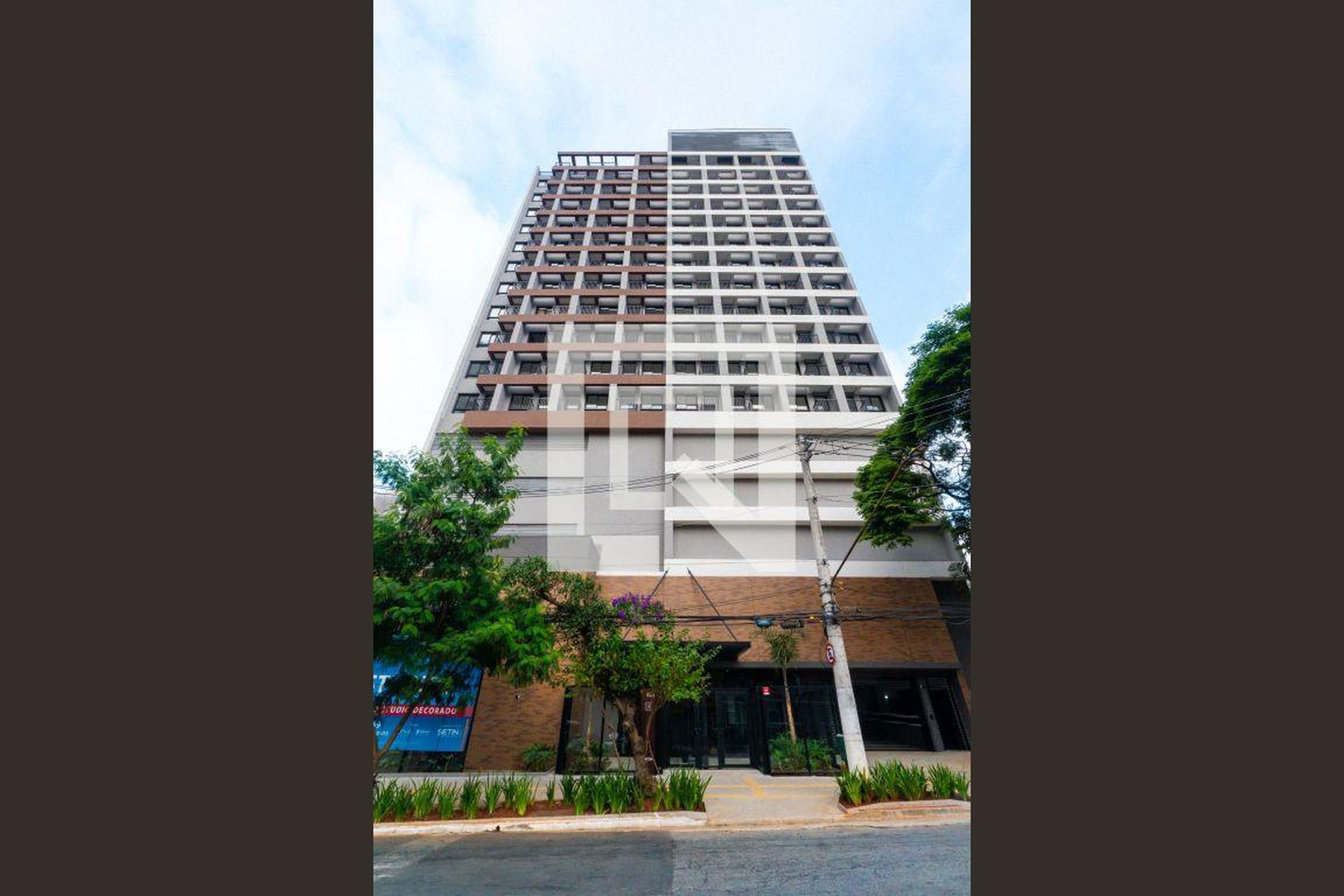 Fachada do Prédio Condomínio ST Studios