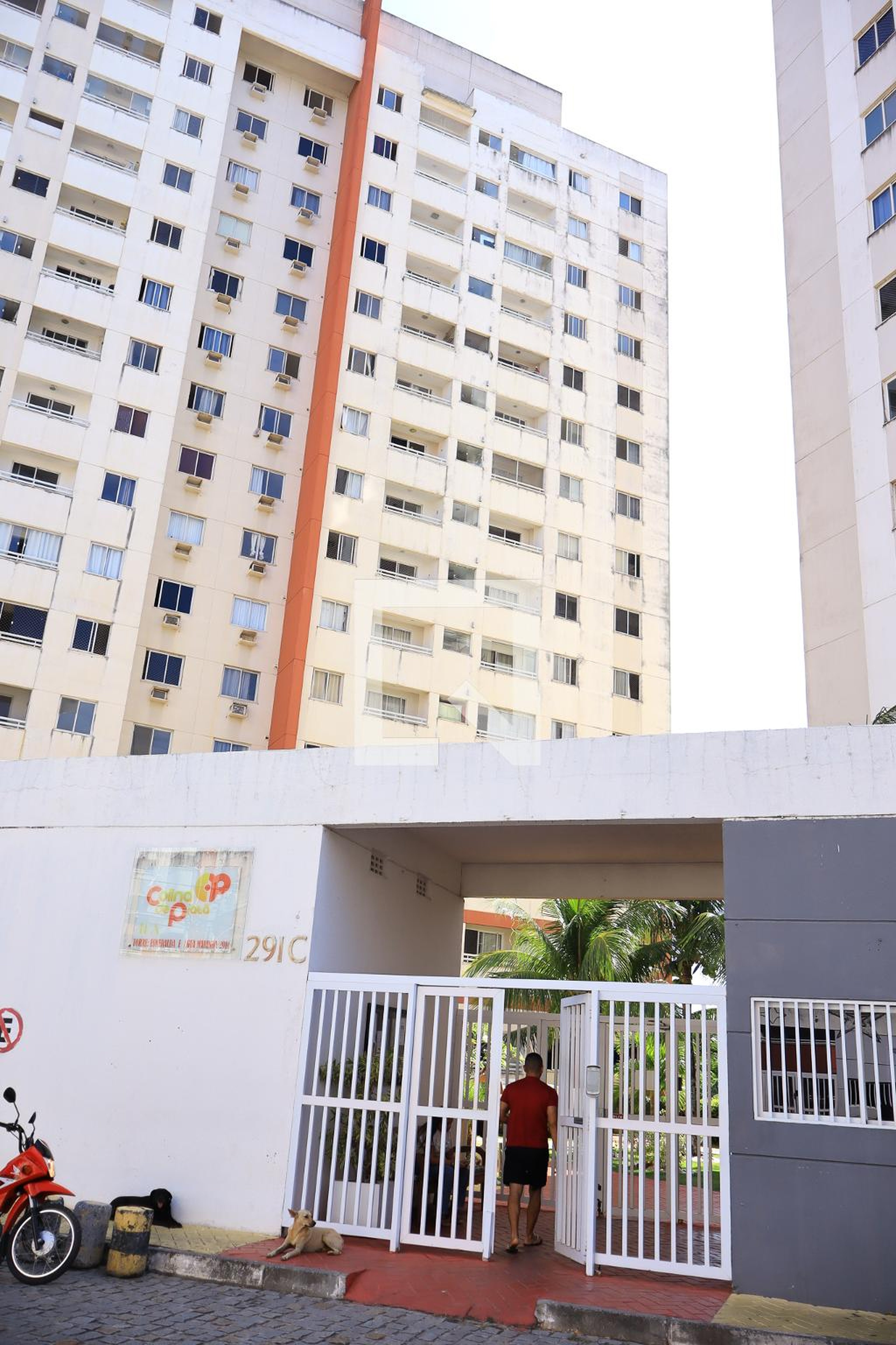 Fachada Condomínio Colina de Piatã