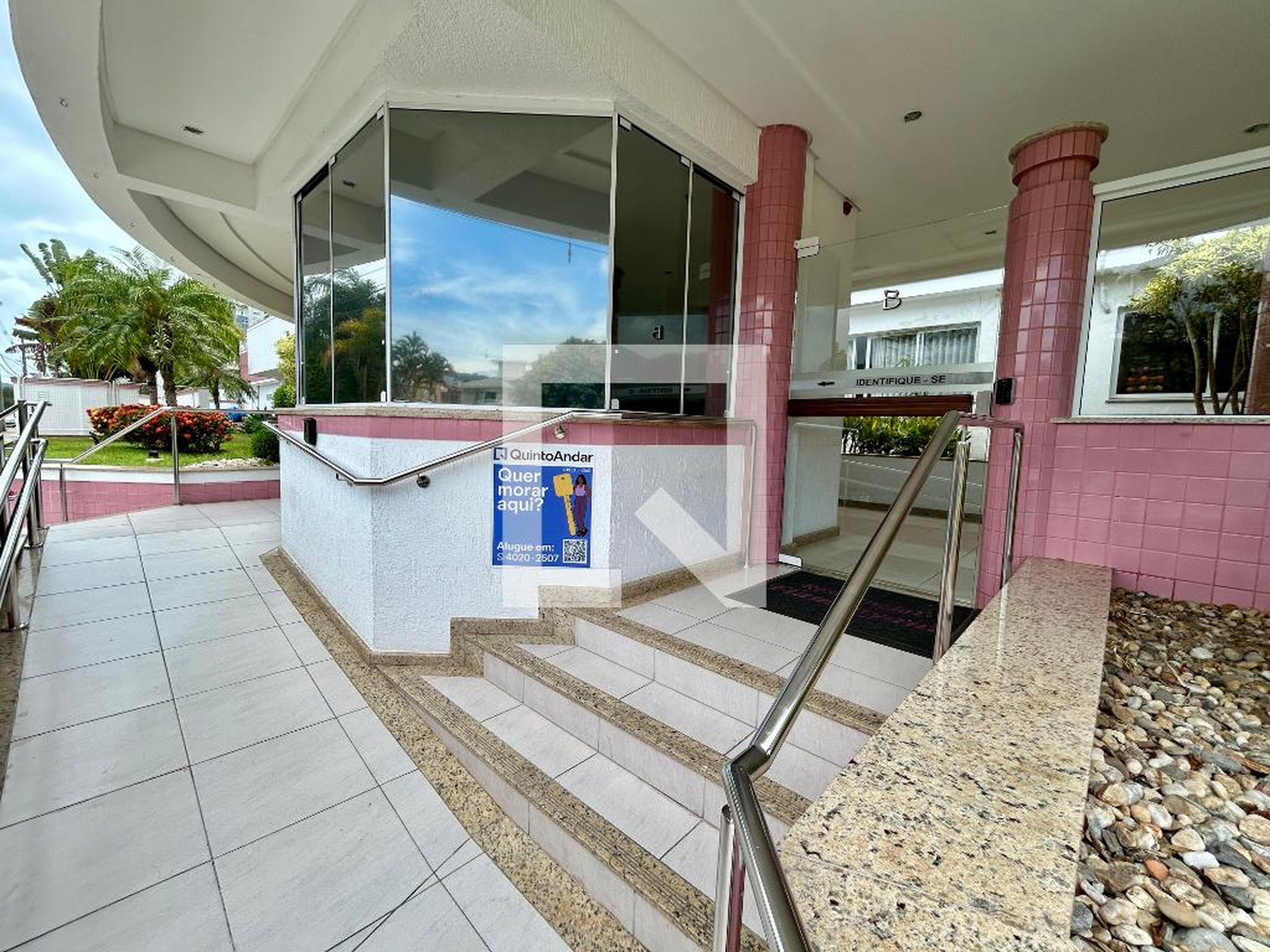 Fachada Residencial Flamboyant