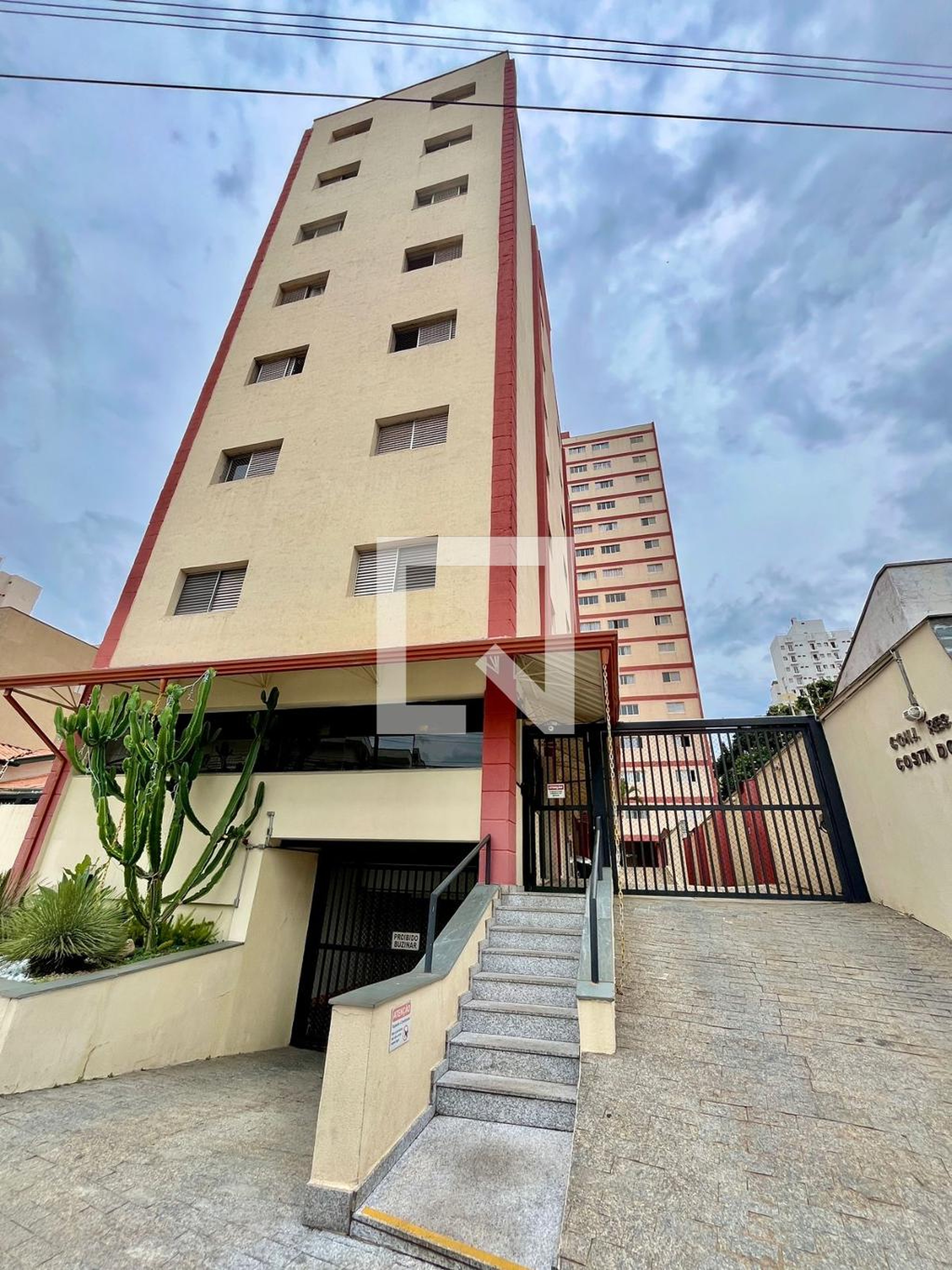 Fachada do Prédio Edificio Ana de Castro