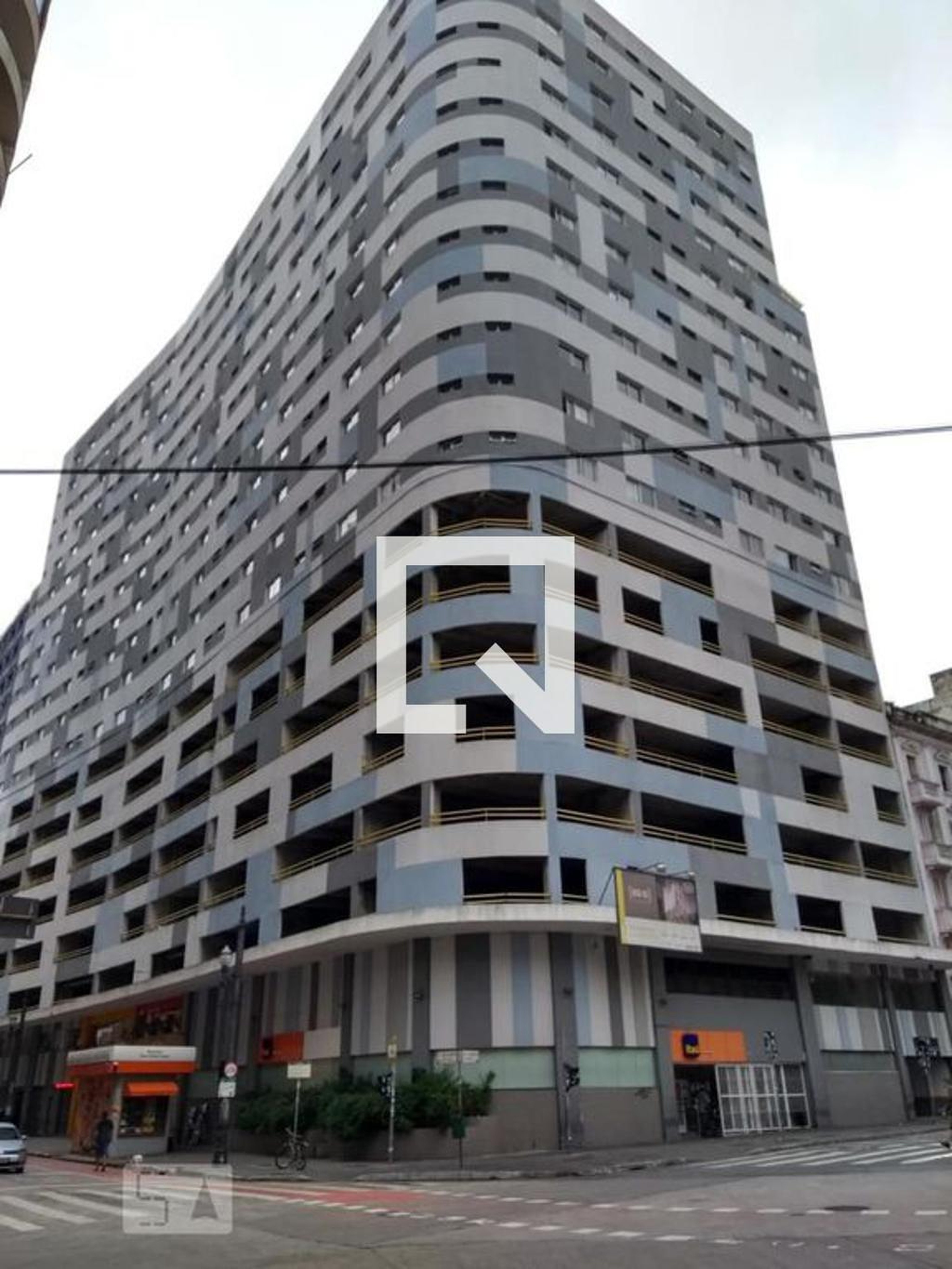 Fachada Condomínio em Rua Antônio de Godói, 80