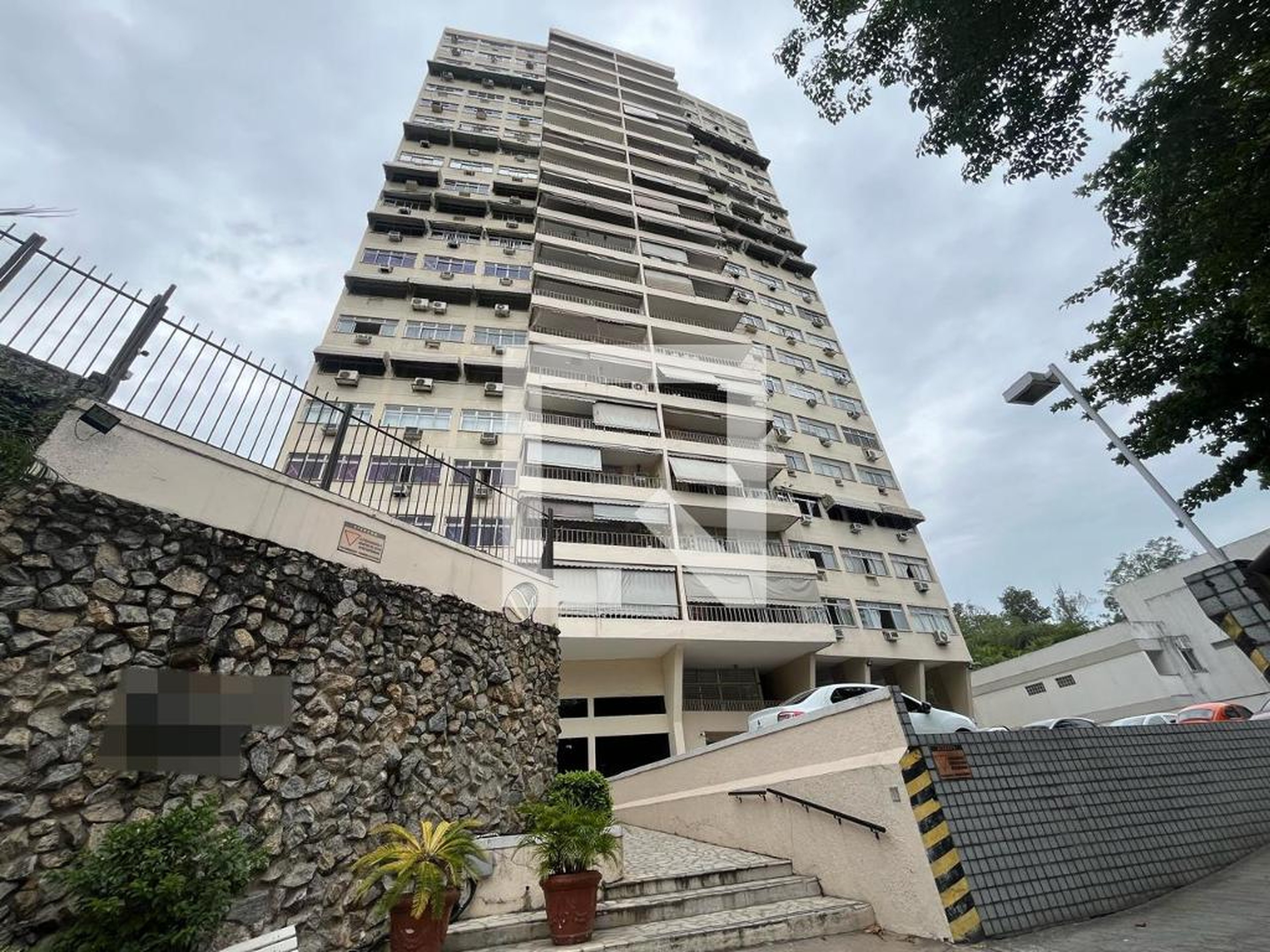 Fachada Condomínio Professora Lúcia Branco