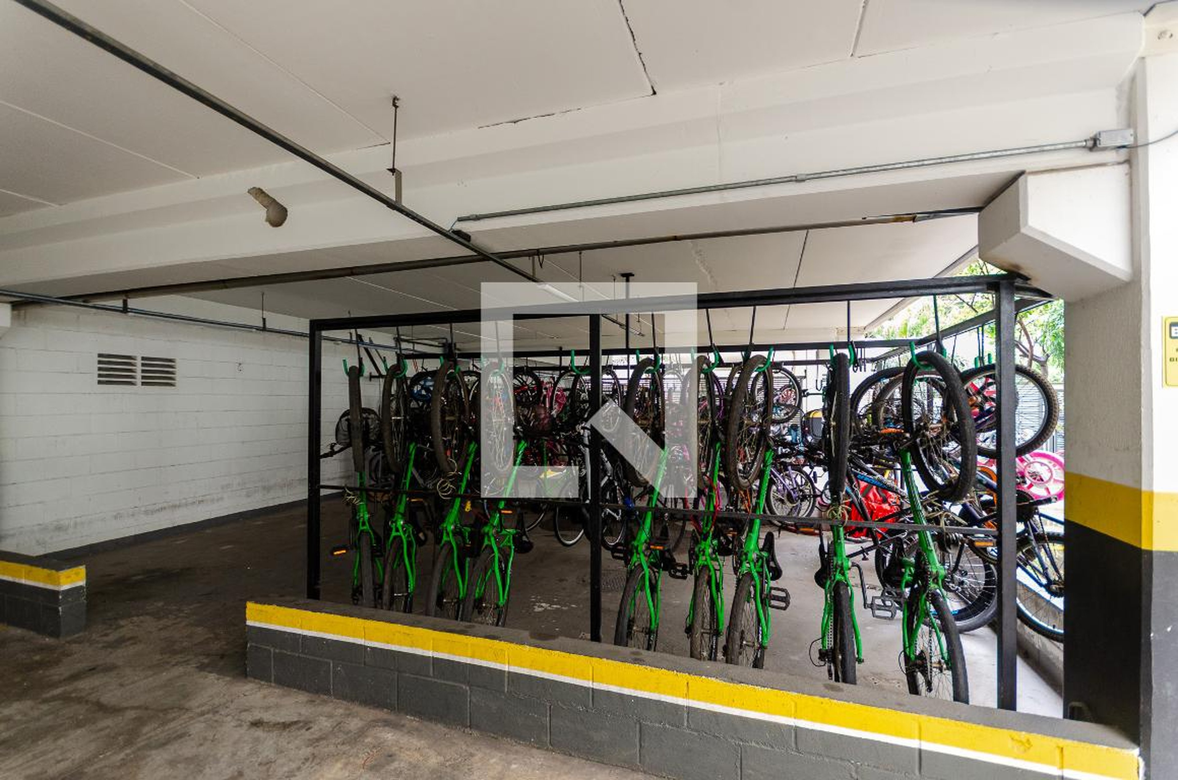 Bicicletário - Spazio Por do Sol